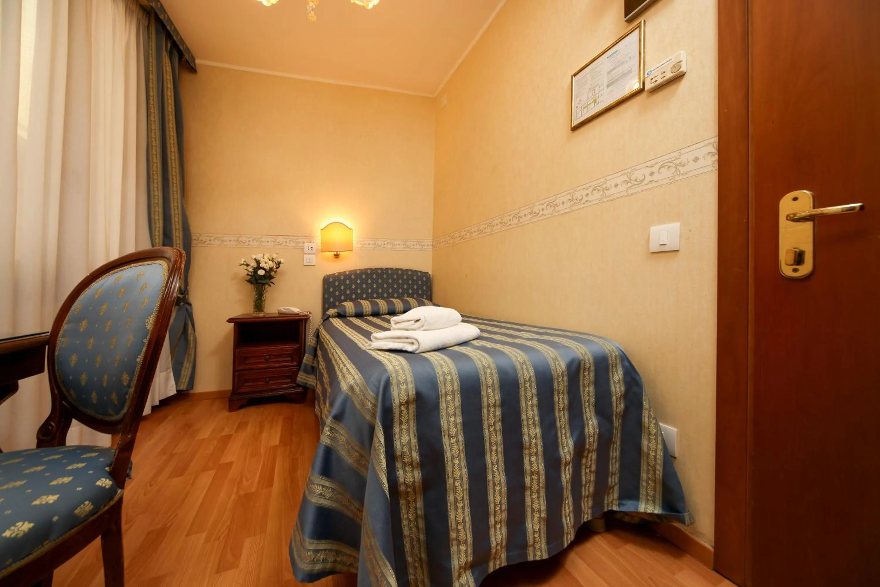 Bedroom, Bed in Hotel Da Bruno