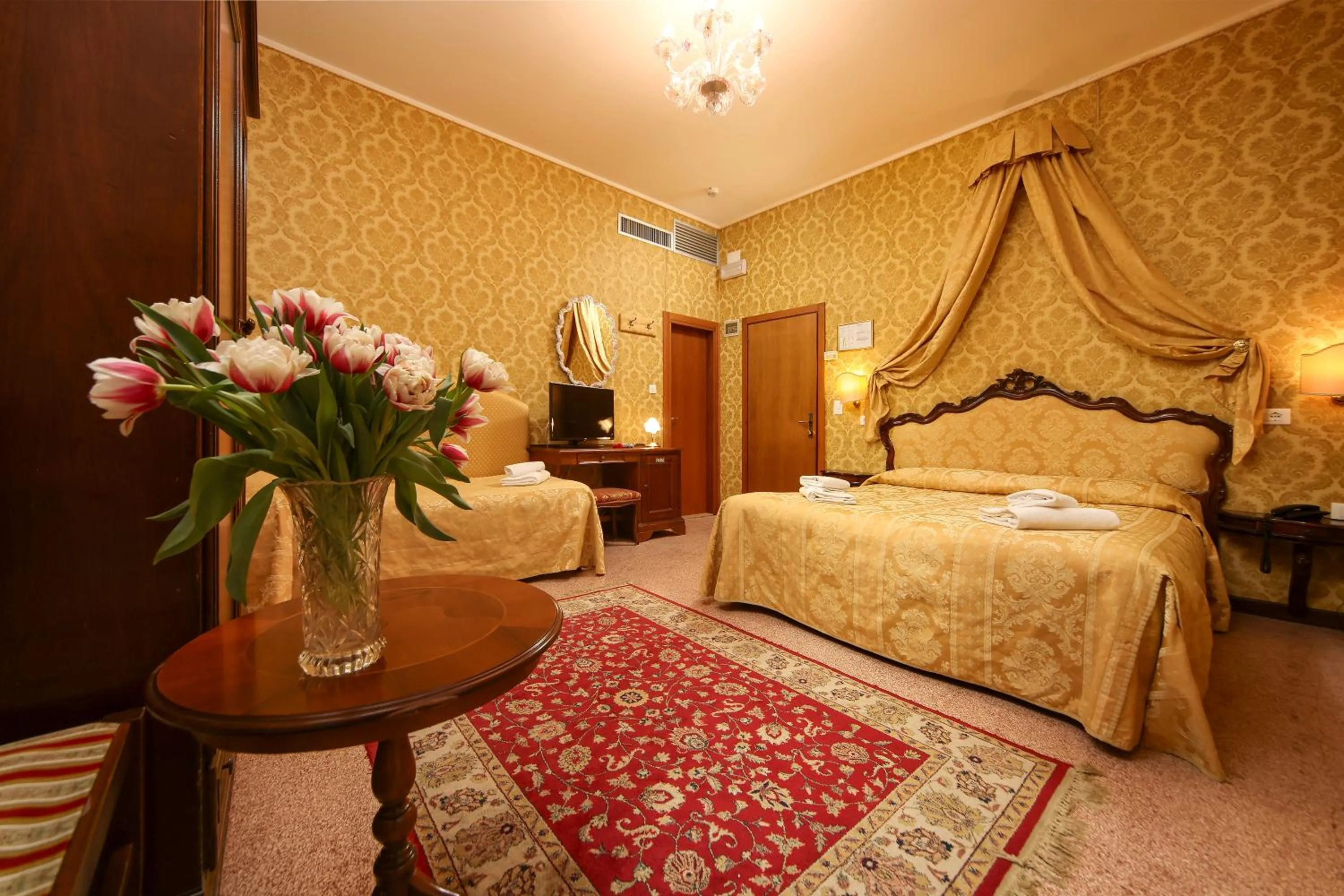 Bedroom, Bed in Hotel Da Bruno