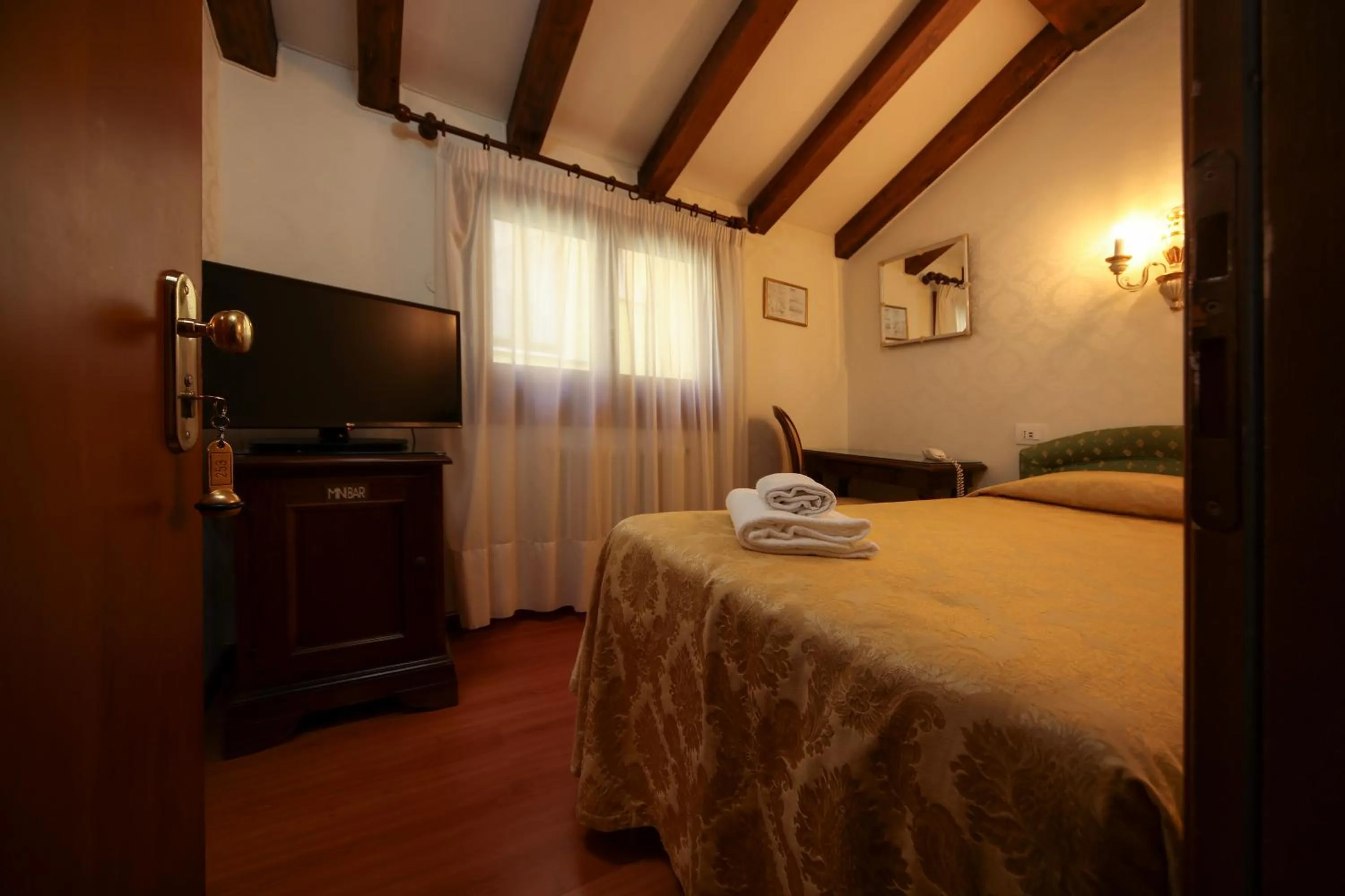 Bedroom, Bed in Hotel Da Bruno