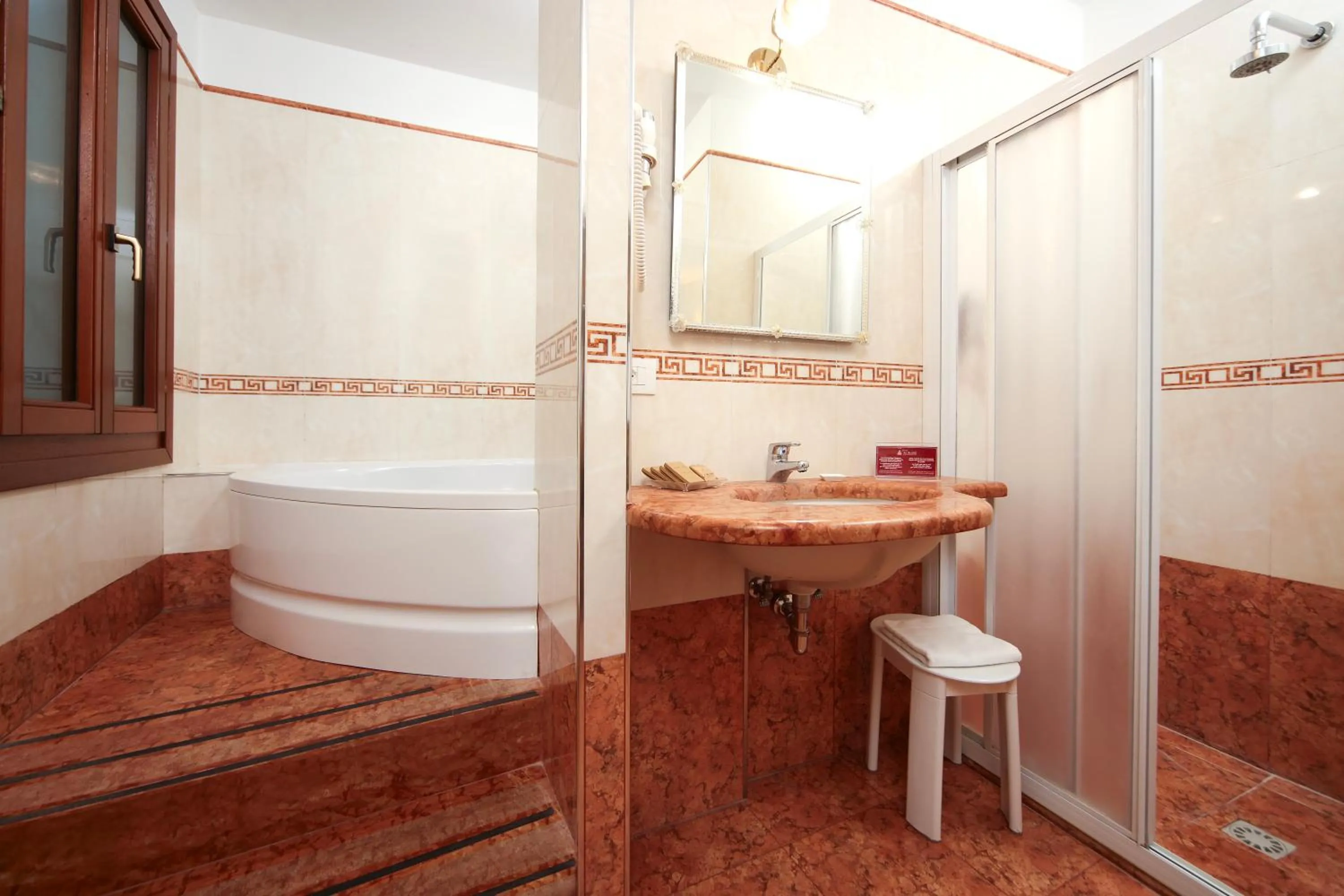 Bathroom in Hotel Da Bruno