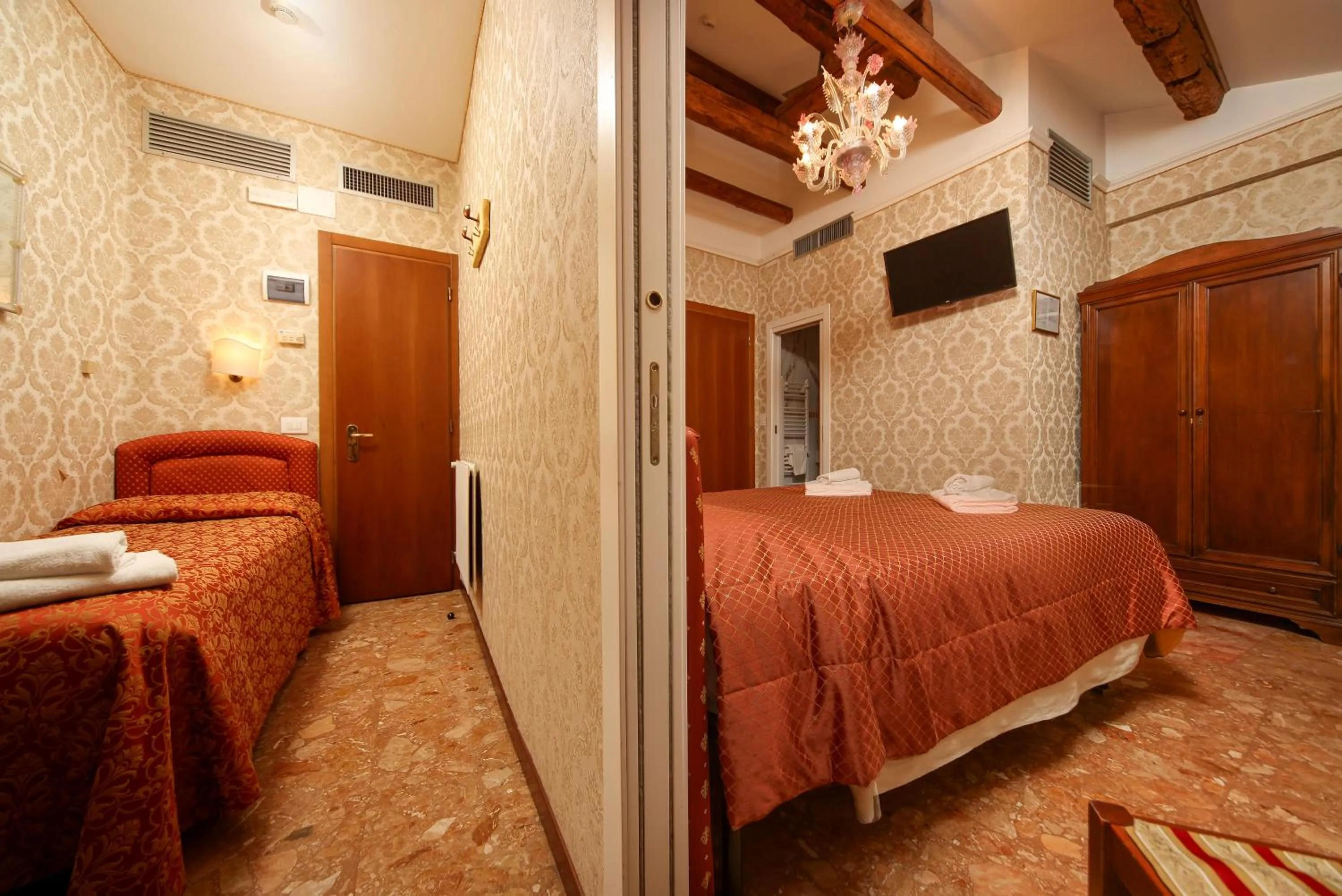 Bedroom, Bed in Hotel Da Bruno