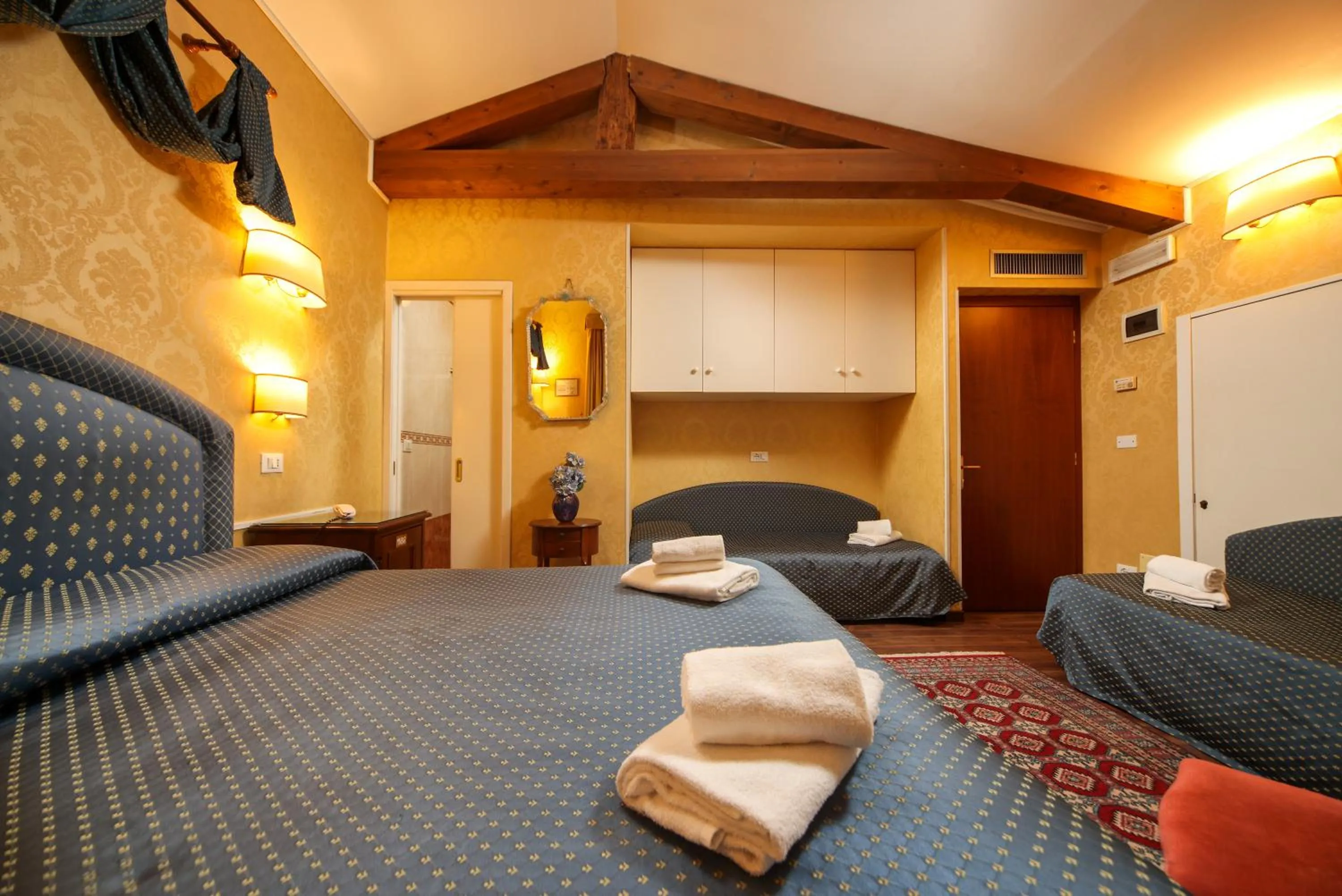 Bedroom, Bed in Hotel Da Bruno