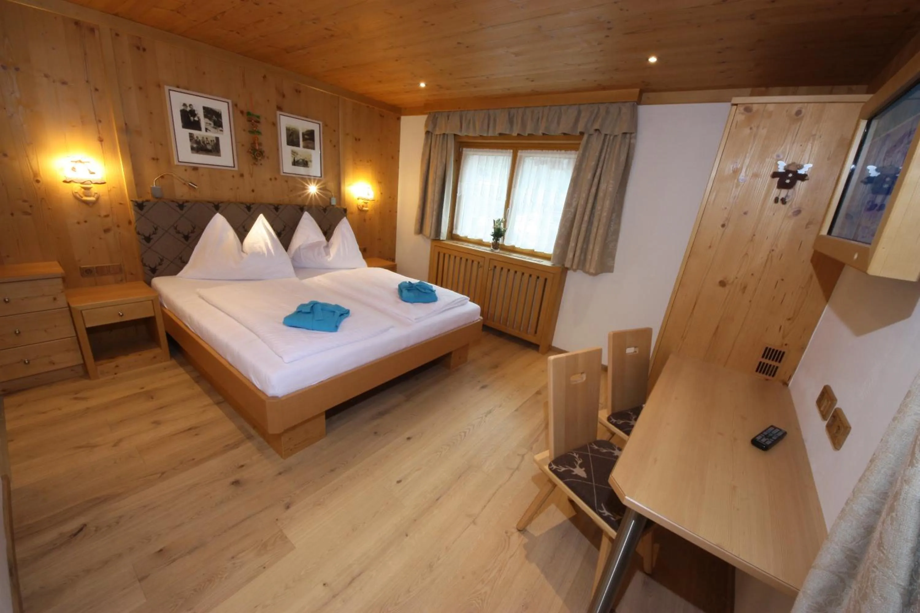 Bed in TALHEIMER Grias di & Hoamat since 1958 inklusive Therme TAUERN SPA & Jokercard