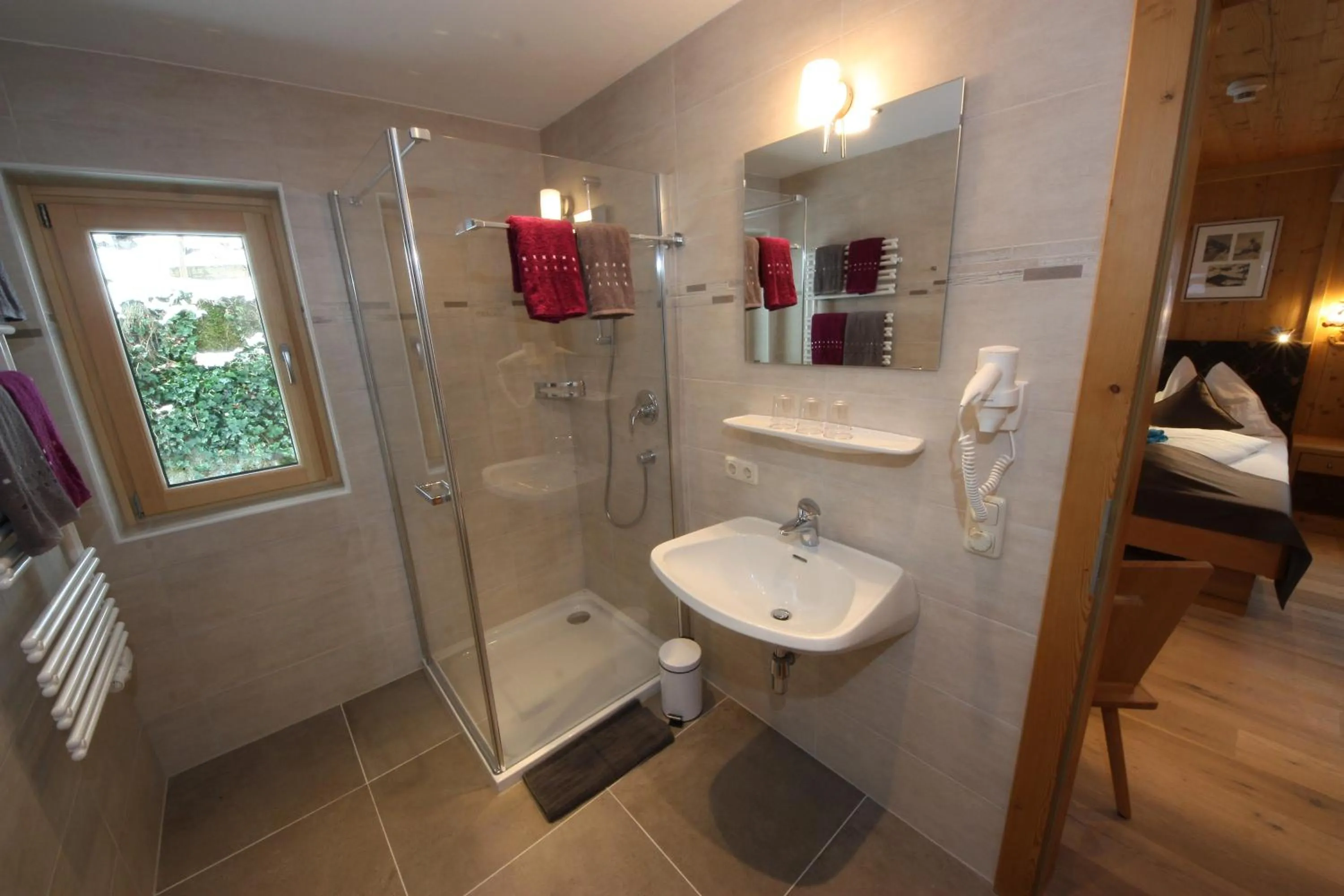 TALHEIMER Grias di & Hoamat since 1958 inklusive Therme TAUERN SPA & Jokercard