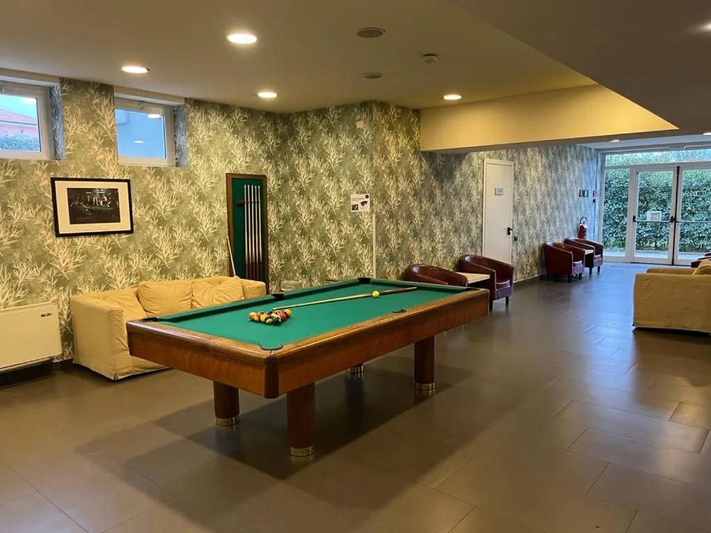 Billiard in Bis Hotel Varese