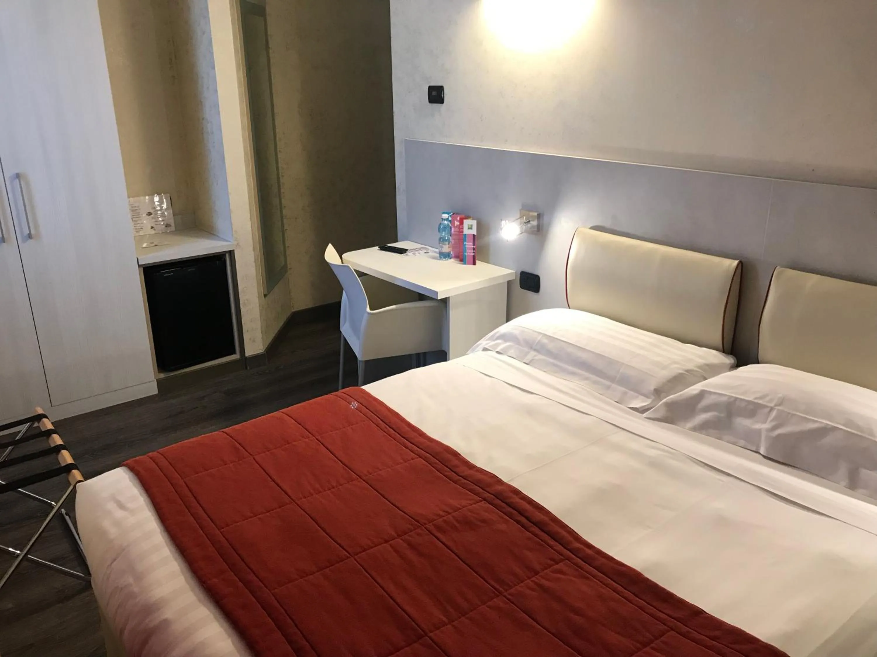 Bed in Bis Hotel Varese