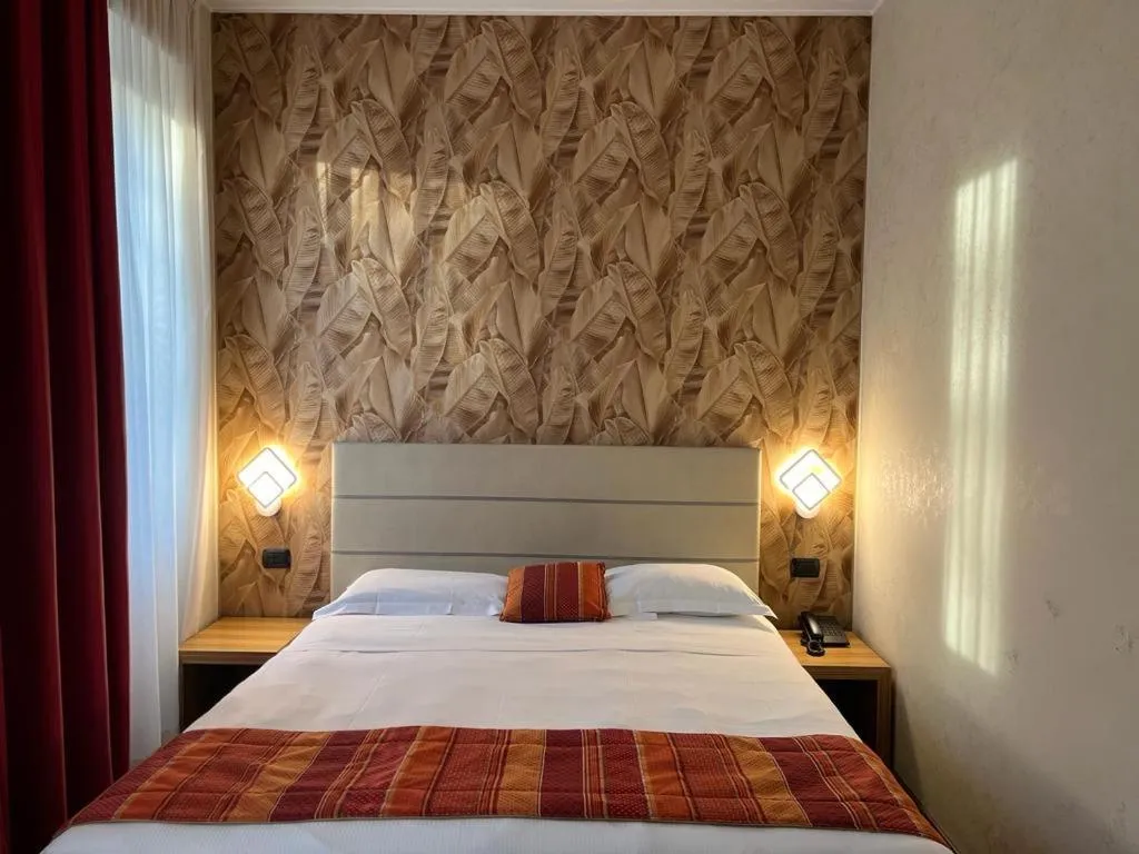 Bed in Bis Hotel Varese