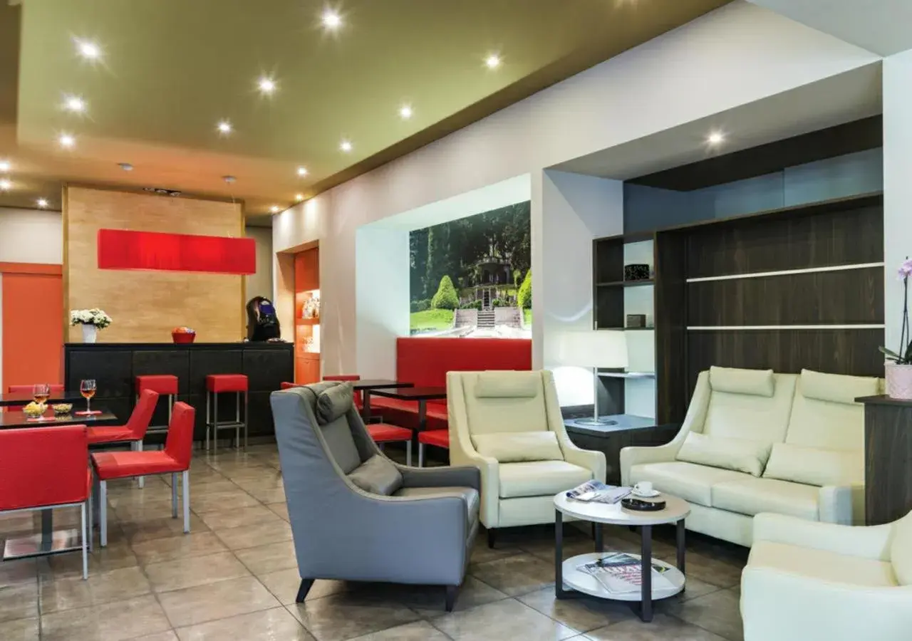 Lounge or bar in Bis Hotel Varese Lounge or bar in Bis Hotel Varese