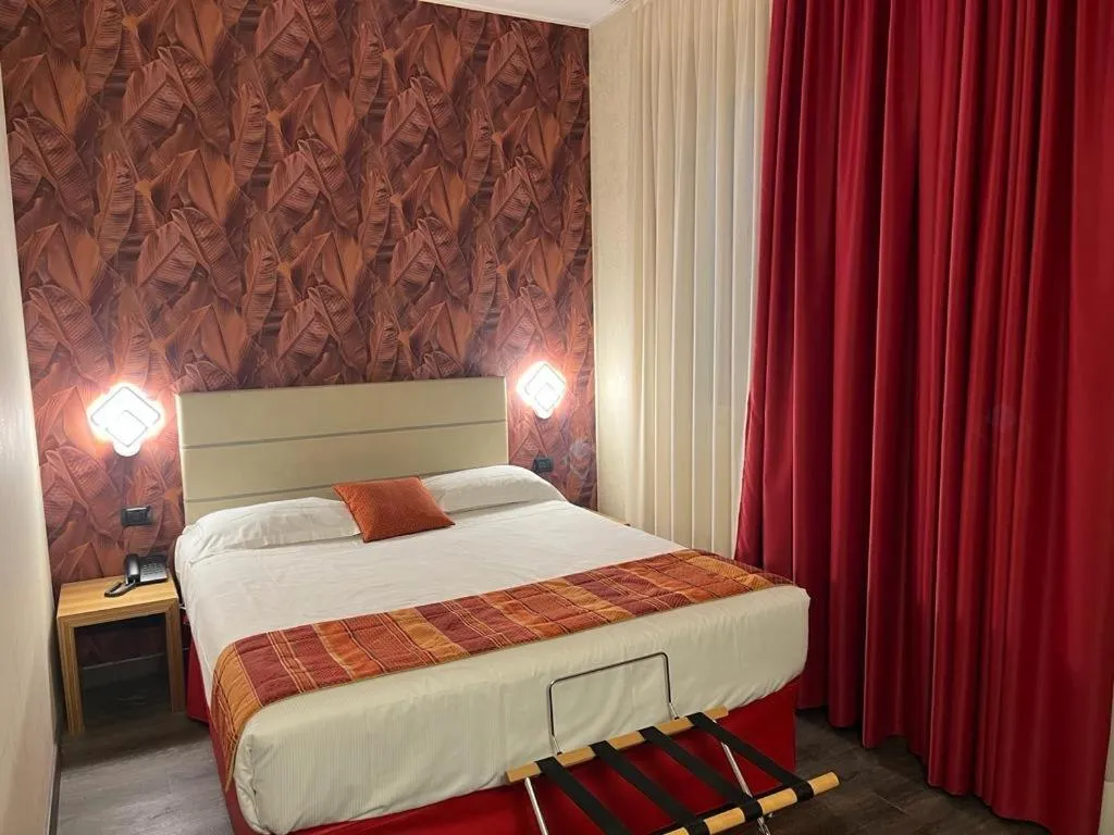 Bed in Bis Hotel Varese