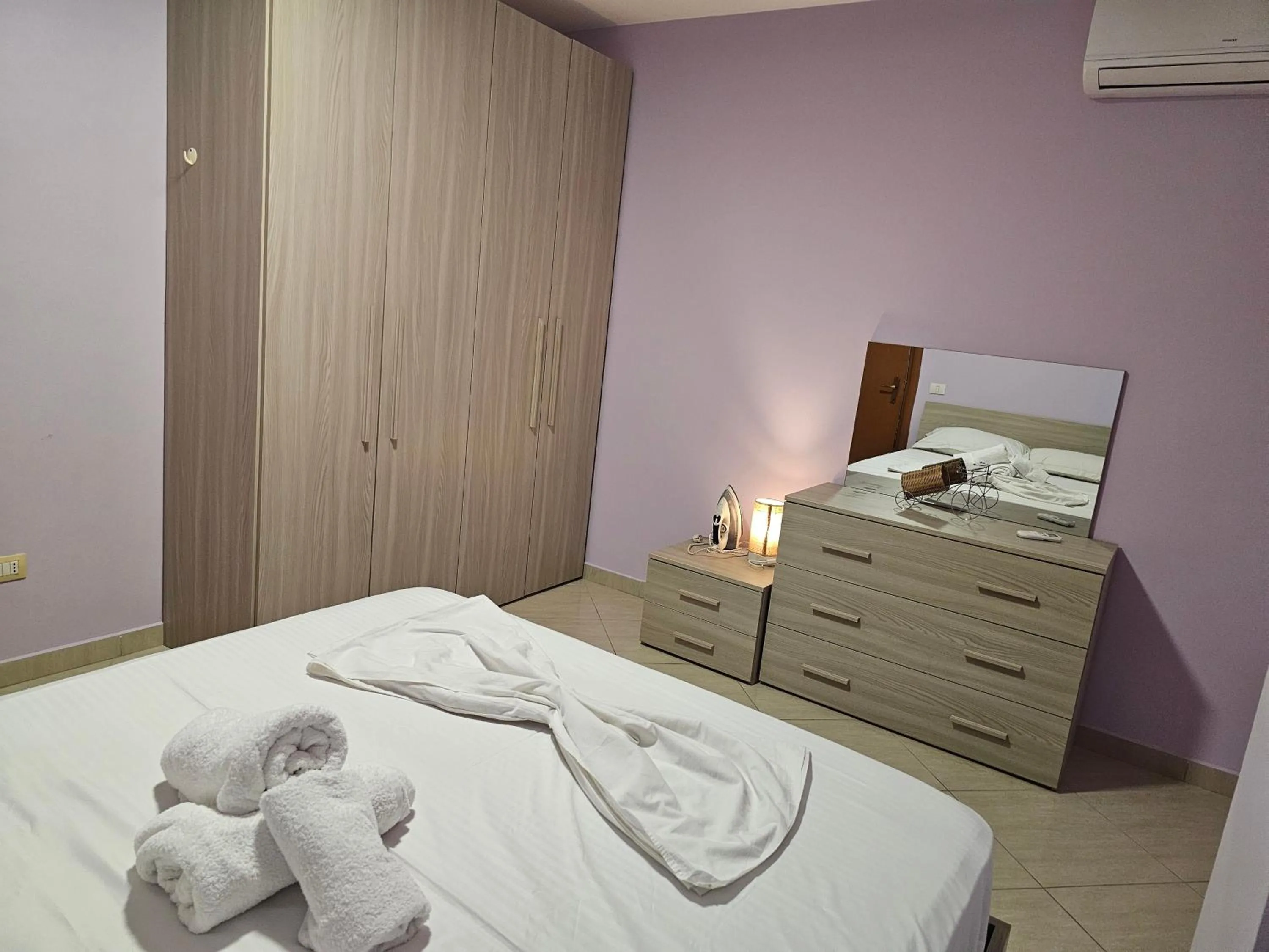Bral Apartments 8 Two-Bedroom Beachfront