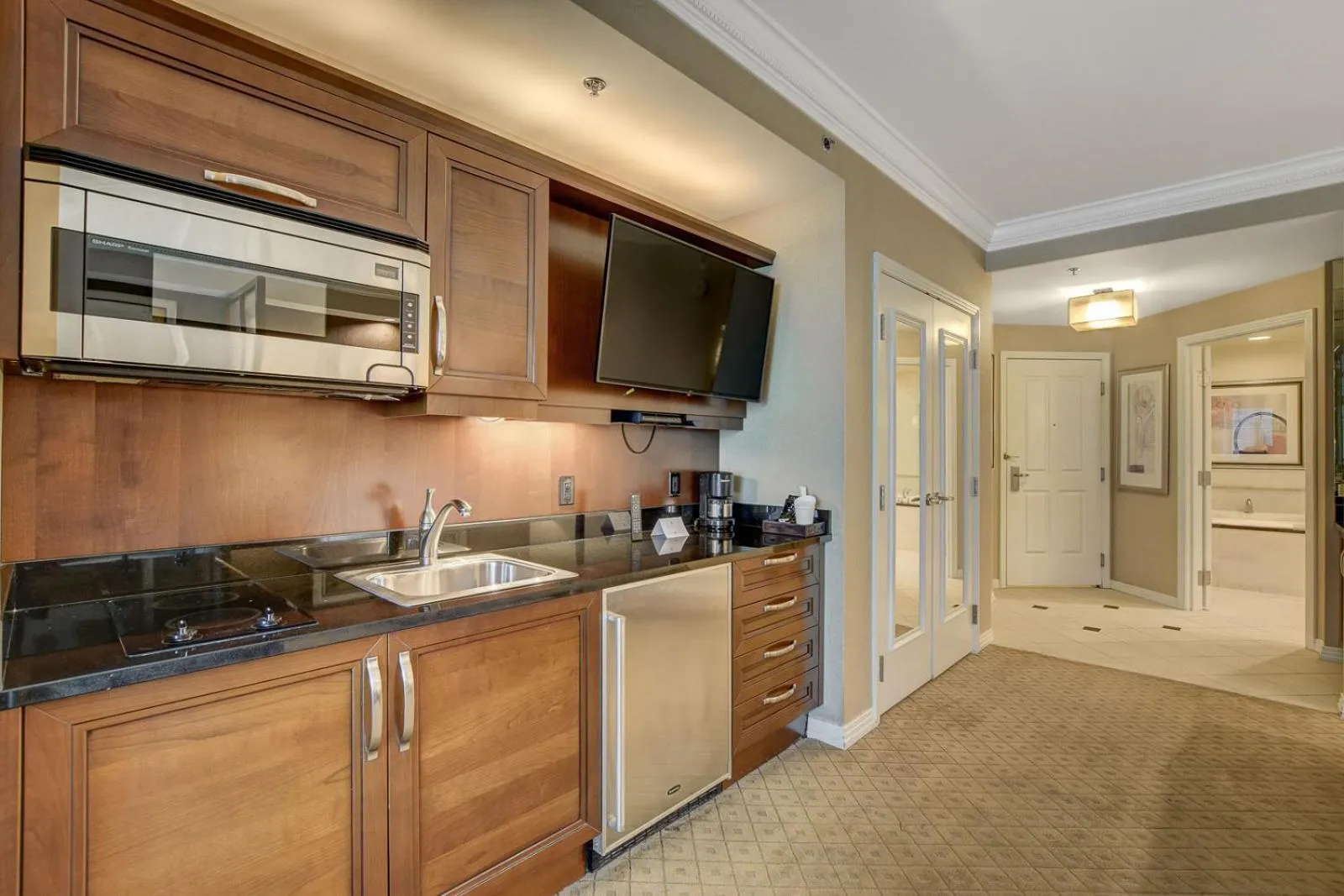 STRIP & SPHERE VIEW! Privately Owned Condo Hotel-The Signature at MGM