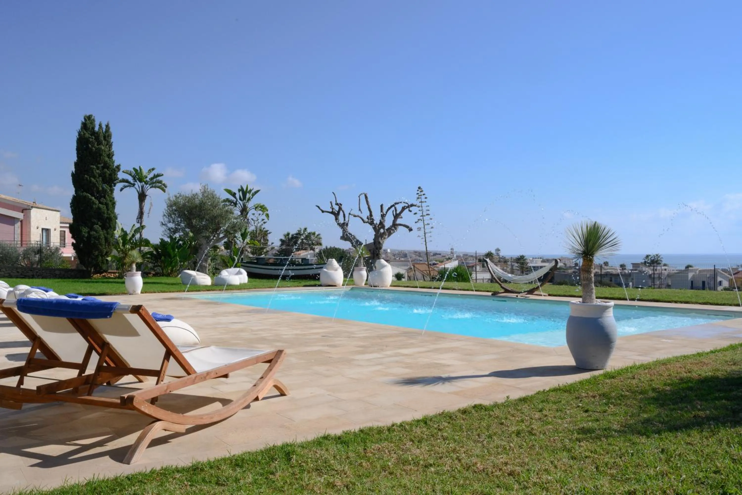 Swimming pool in Poggio Leano Boutique Hotel