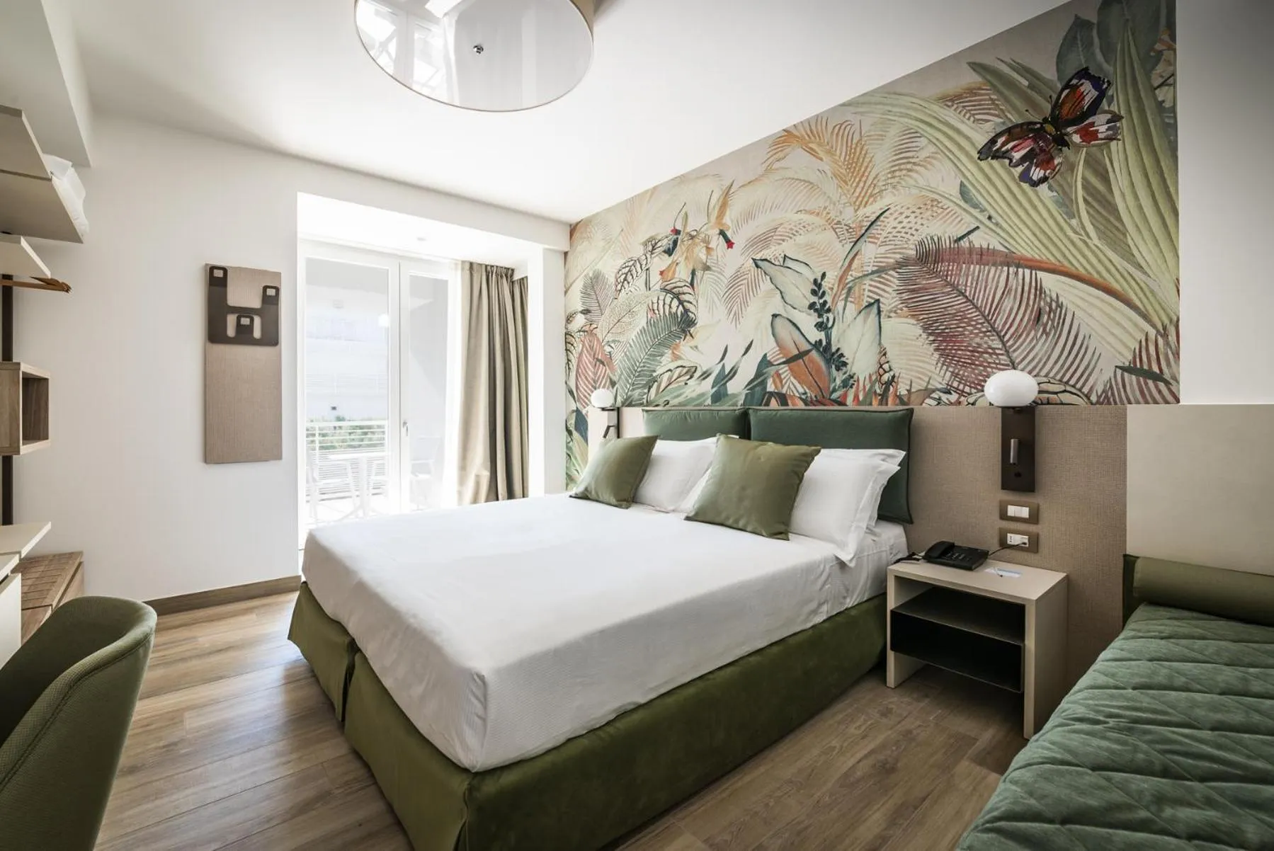 Bed in Life Hotel 4 Superior