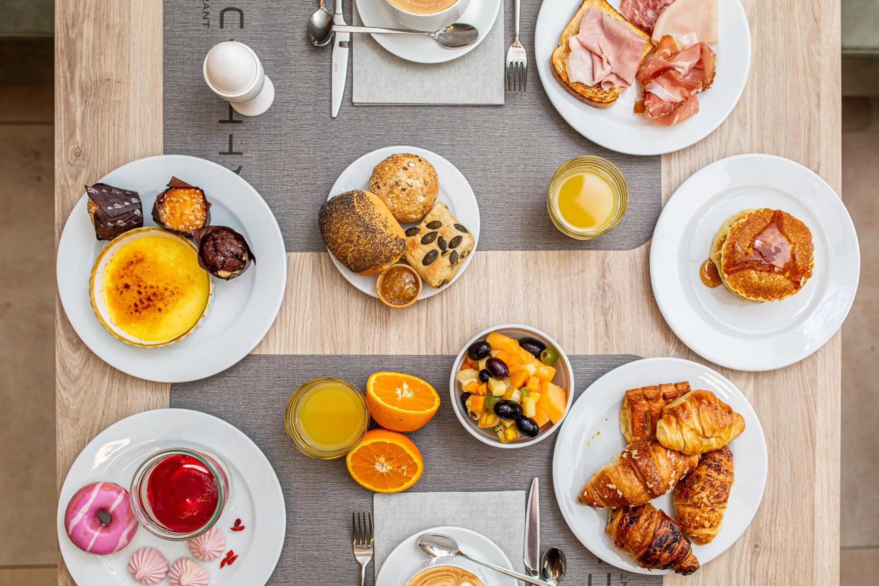 Property building in Life Hotel 4 Superior