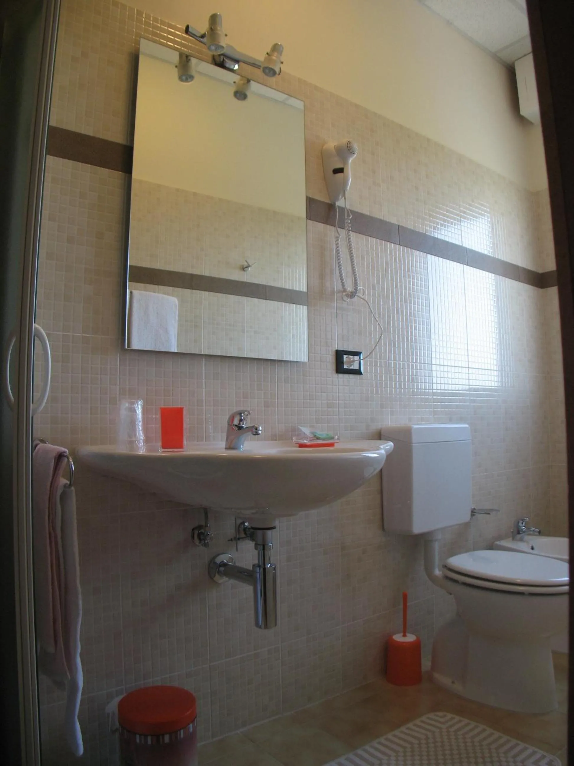 Bathroom in Albergo Ristorante Monterosa