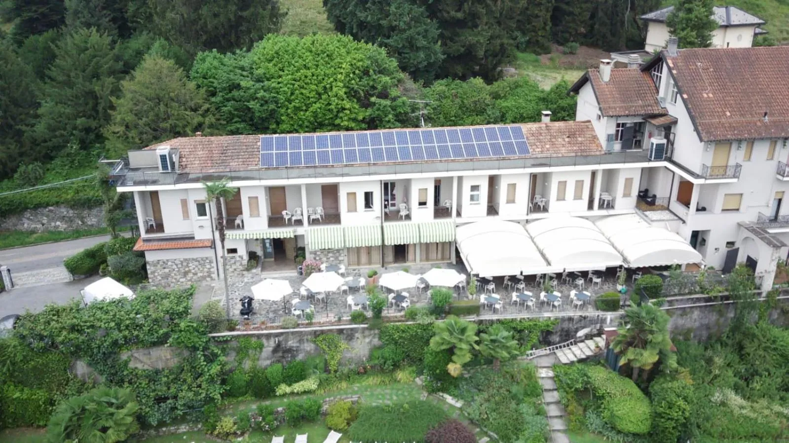 Property building in Albergo Ristorante Monterosa