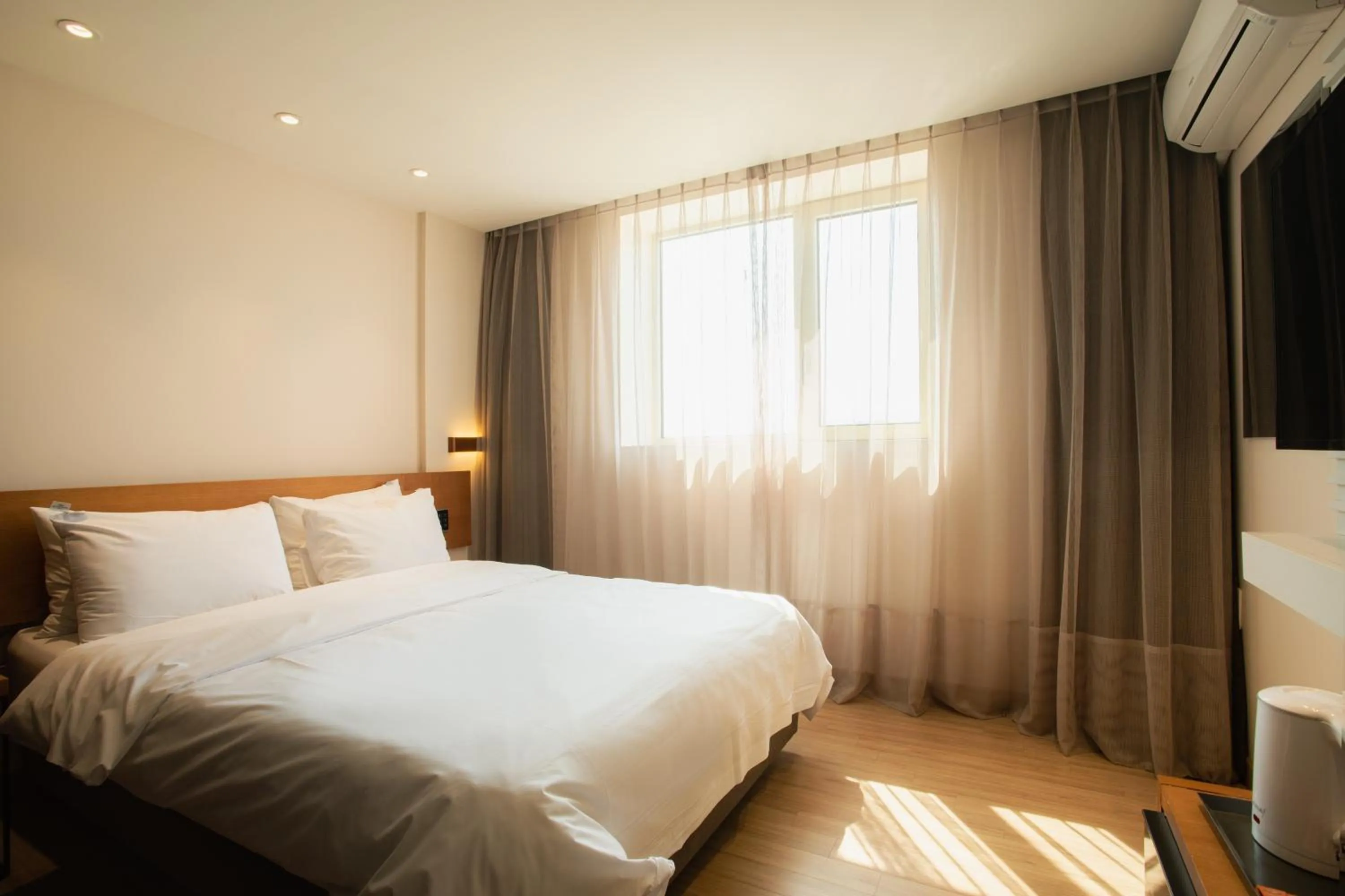 Bed in Winners Hotel