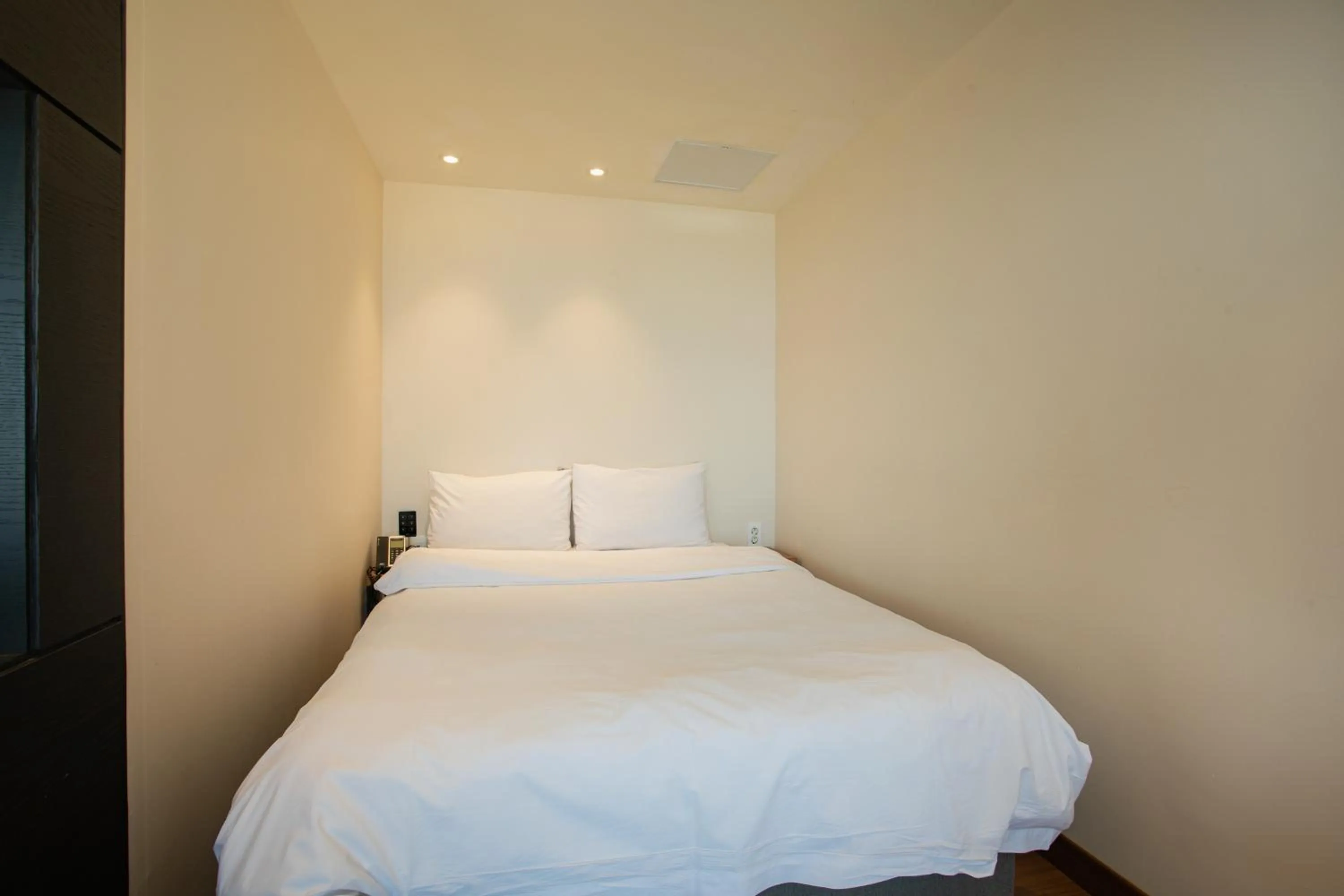 Bed in Winners Hotel