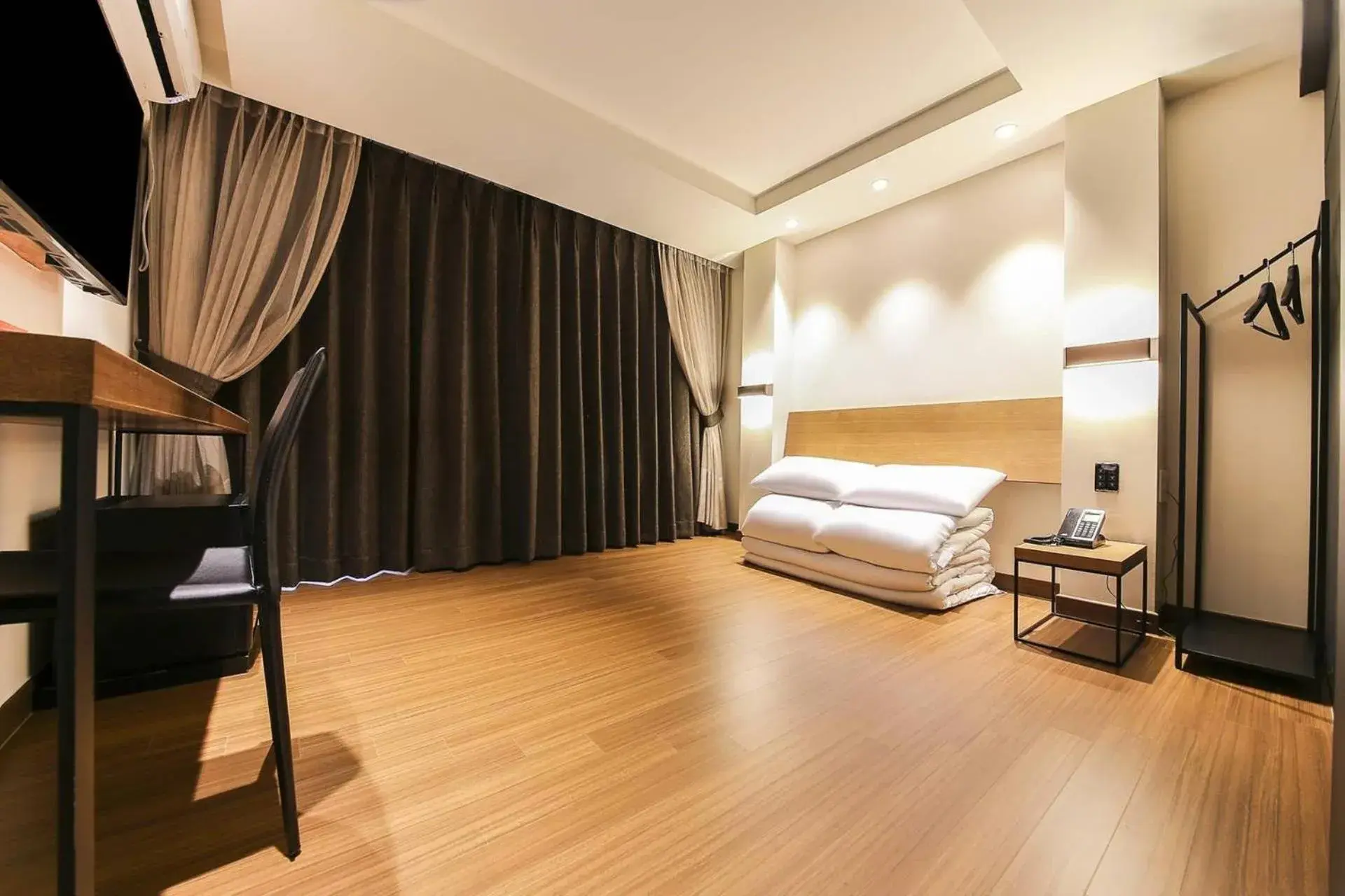 Bed in Winners Hotel Bed in Winners Hotel