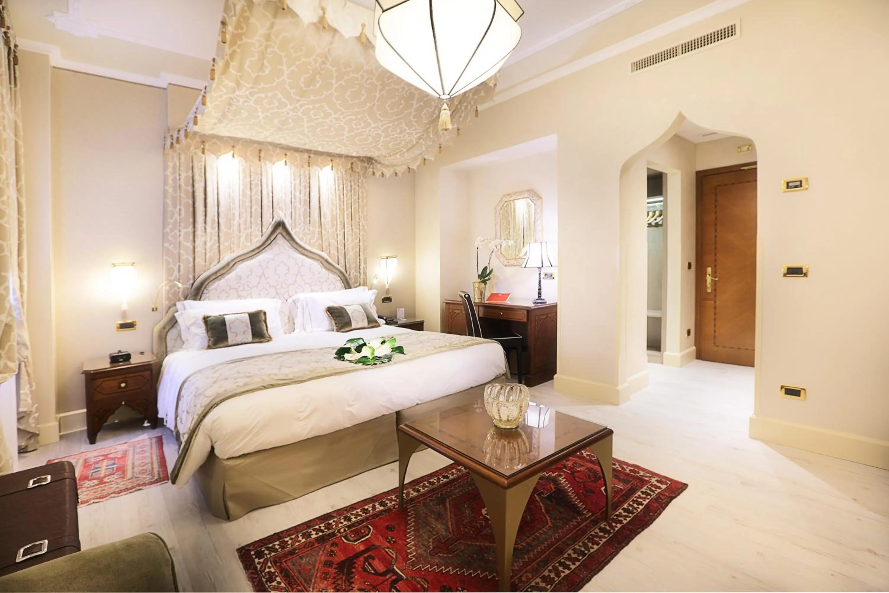 Bed in Ai Mori d'Oriente