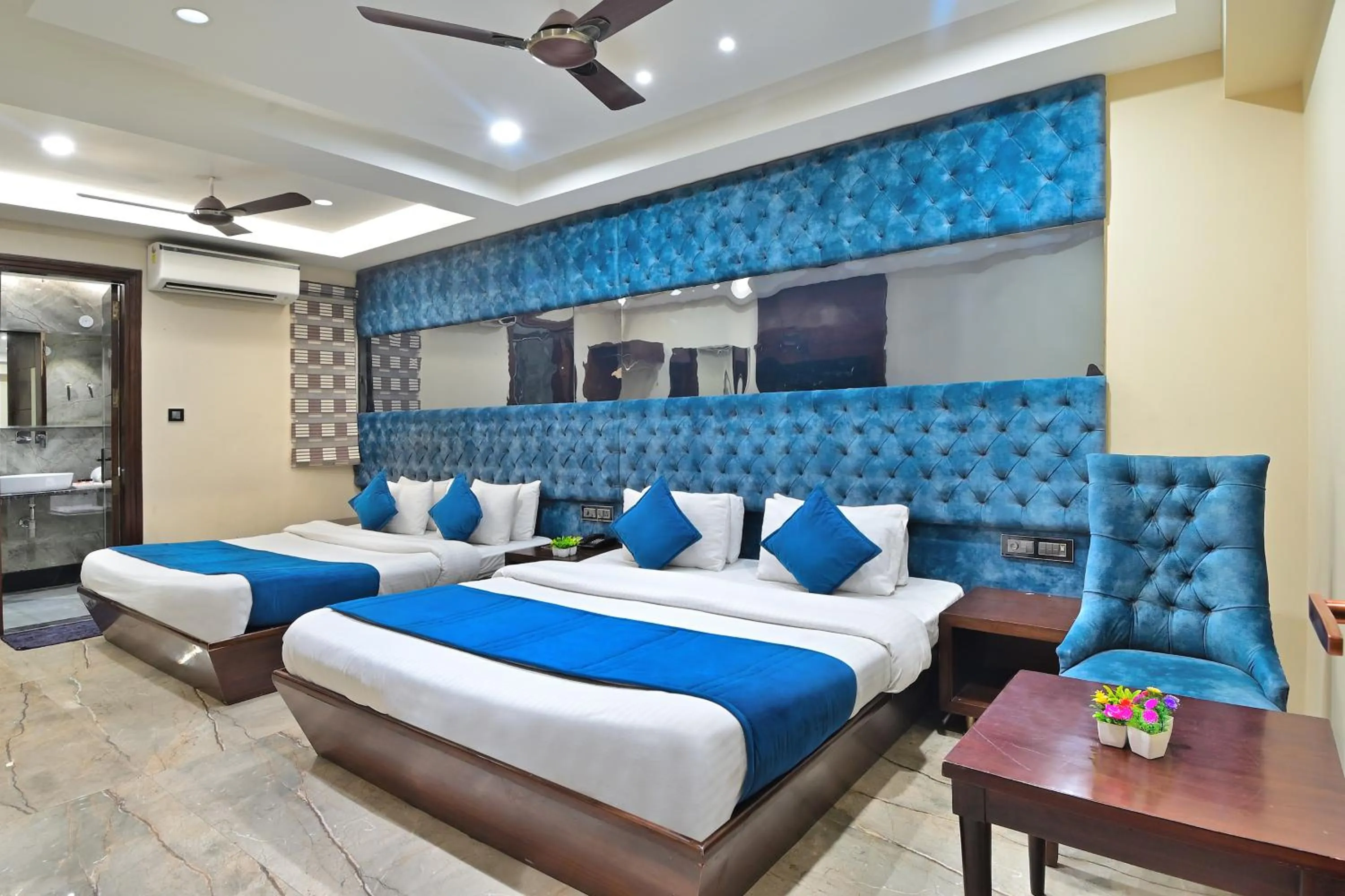 Bed in Hotel Vanson Delite - New Delhi Railway Station