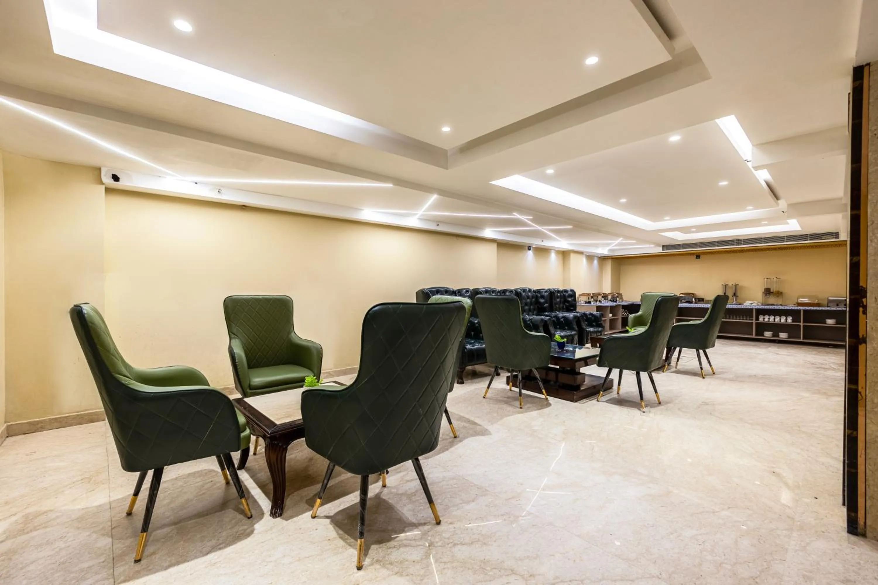 The Vanson Delite "Newly Rebuilt 2026" - Near New Delhi Station & Connaught Place