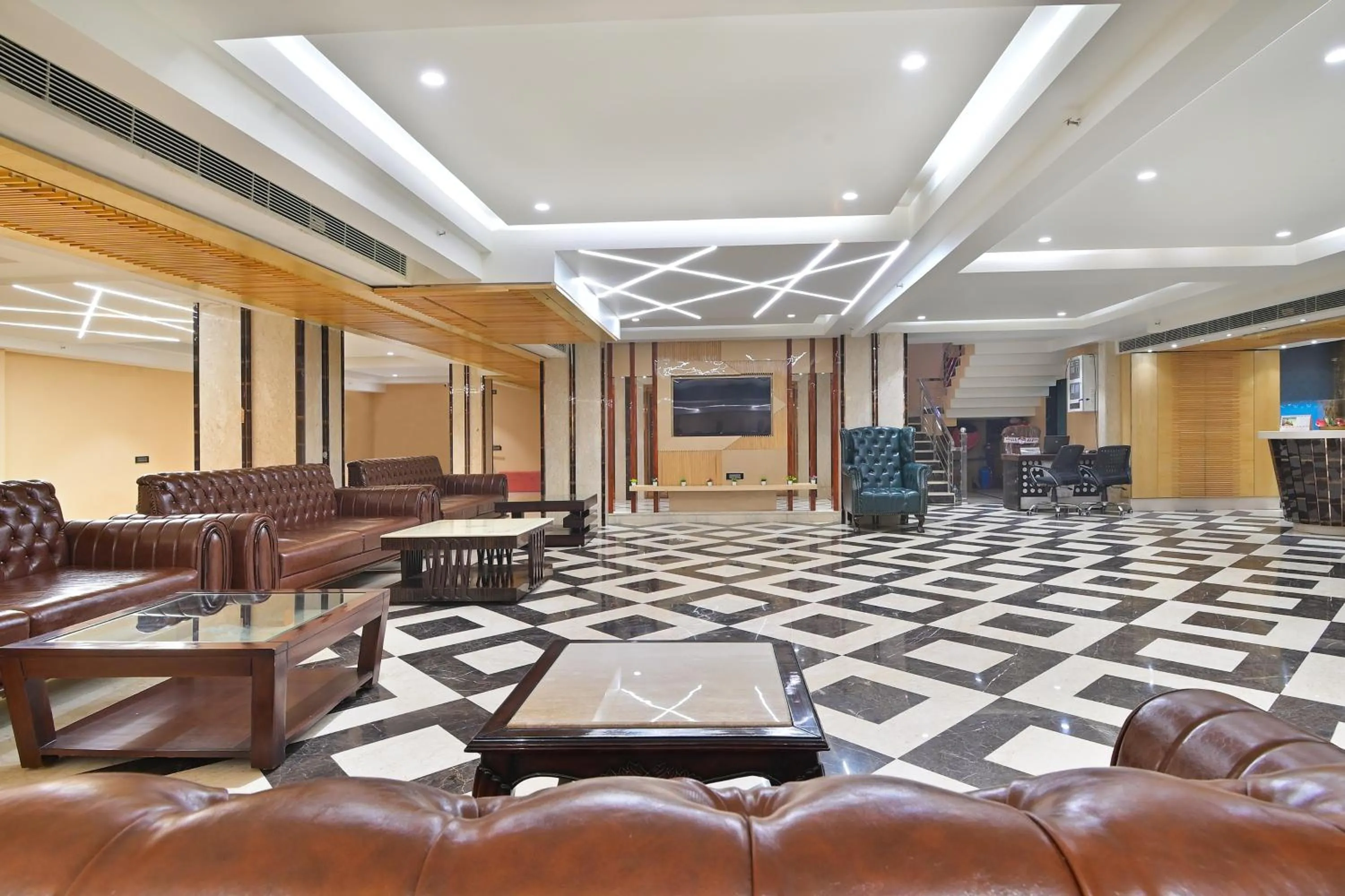 Living room in Hotel Vanson Delite - New Delhi Railway Station