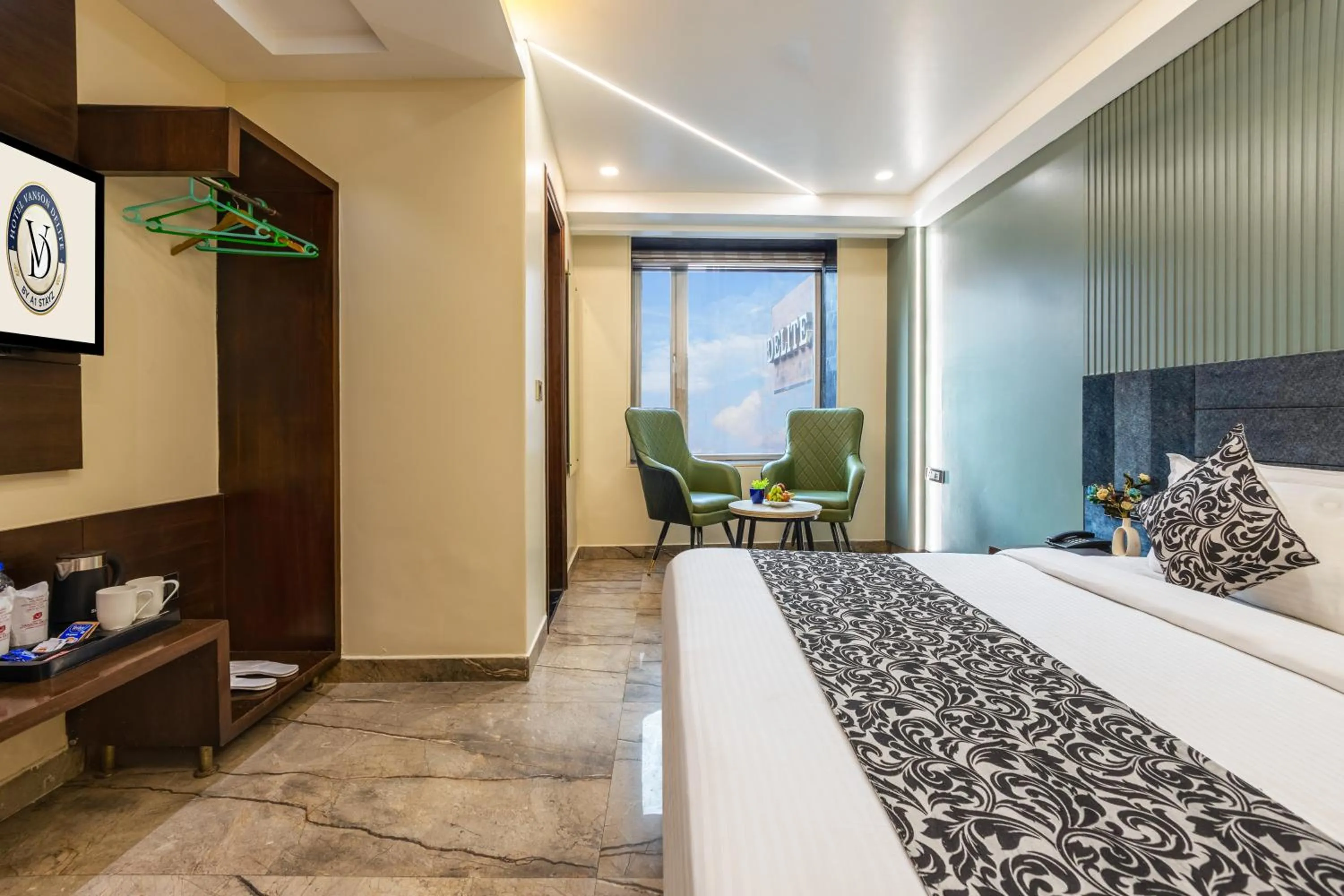 Bed in The Vanson Delite "Newly Rebuilt 2026" - Near New Delhi Station & Connaught Place