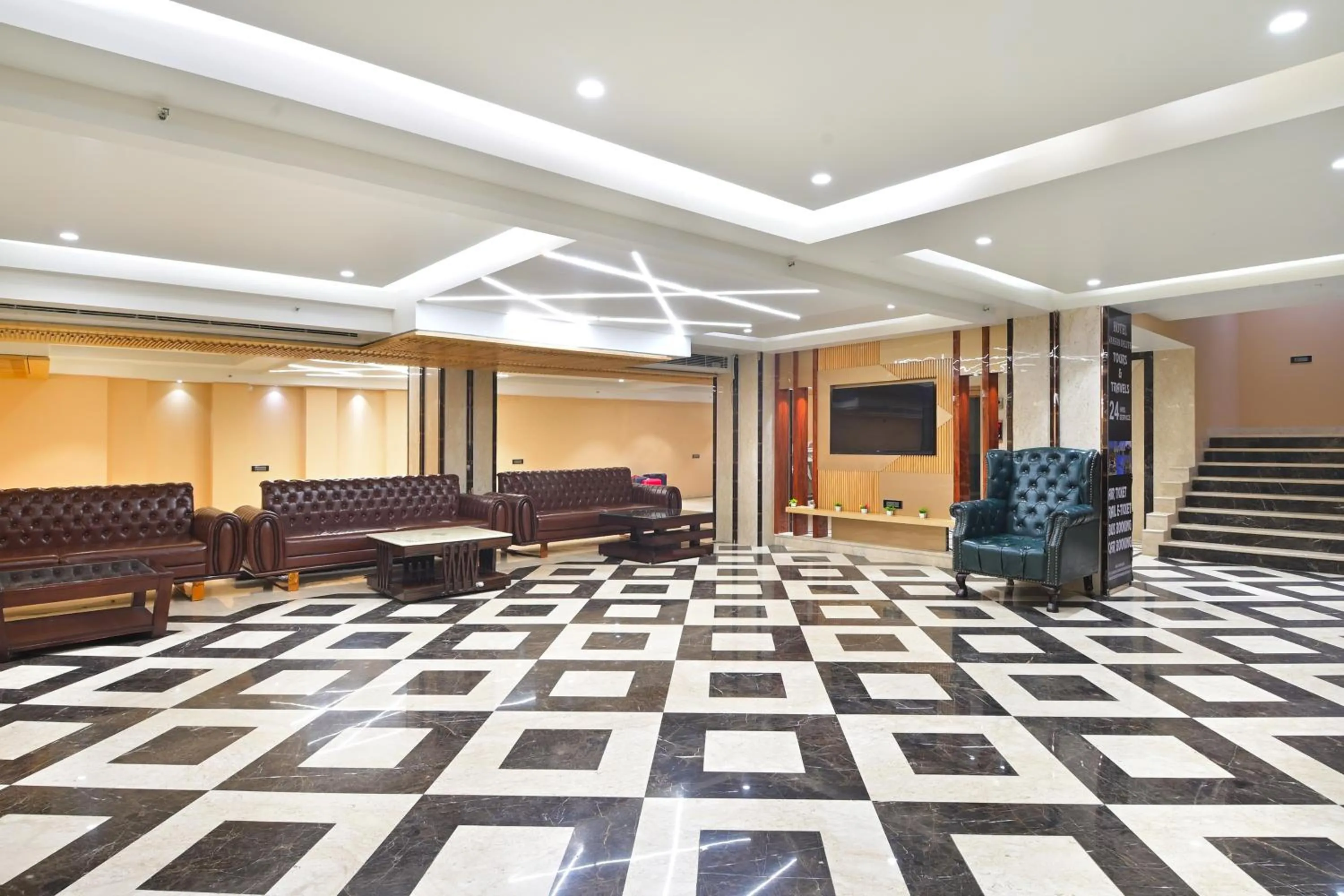 Living room in Hotel Vanson Delite - New Delhi Railway Station