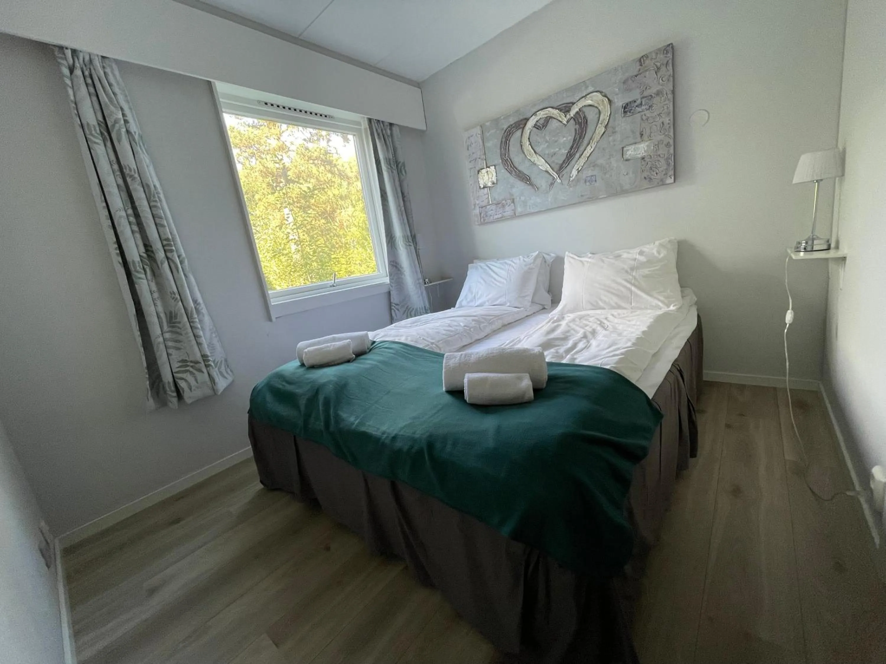 Bedroom, Bed in Fossanåsen Hotel