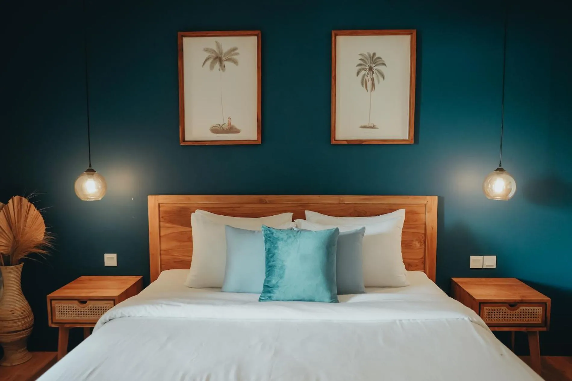 Bed in PORTER HOTEL - Surf & Yoga Retreat