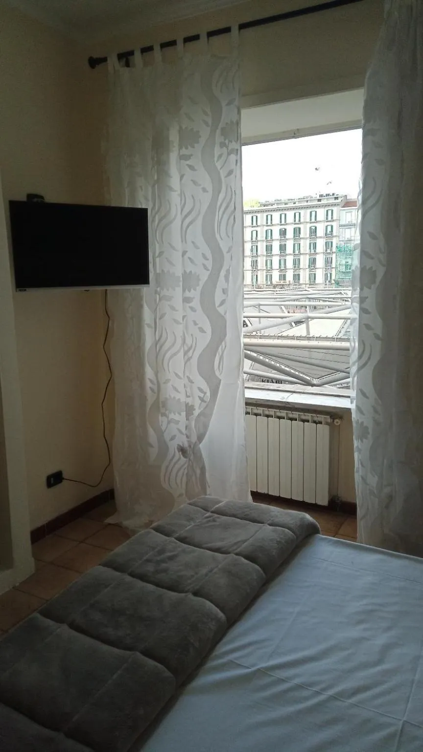 Photo of the whole room, Bed in Hotel Eliseo Napoli