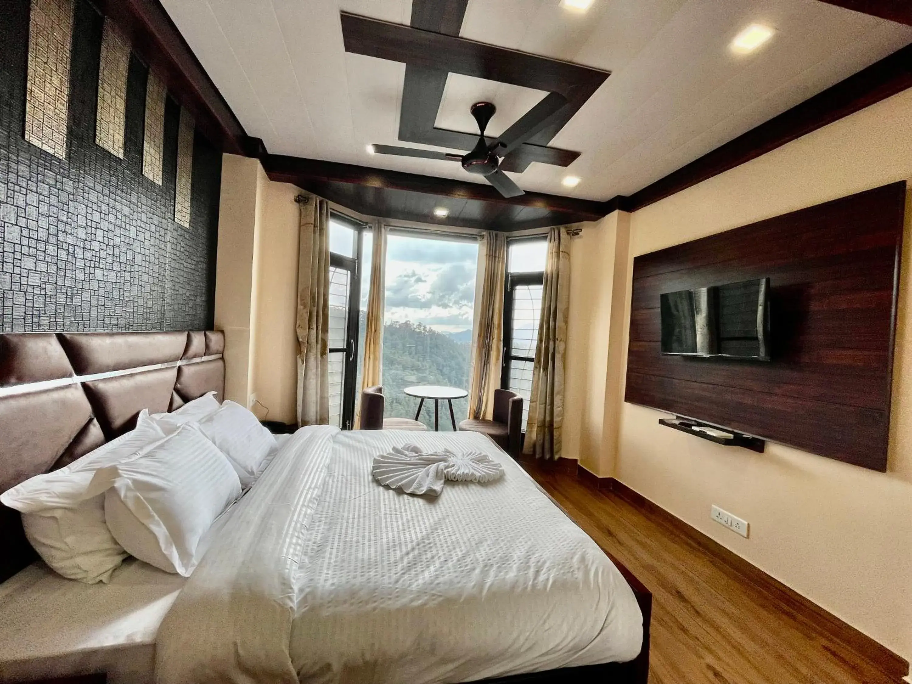 TV and multimedia, Bed in Nice View Premium Bnb TV and multimedia, Bed in Nice View Premium Bnb