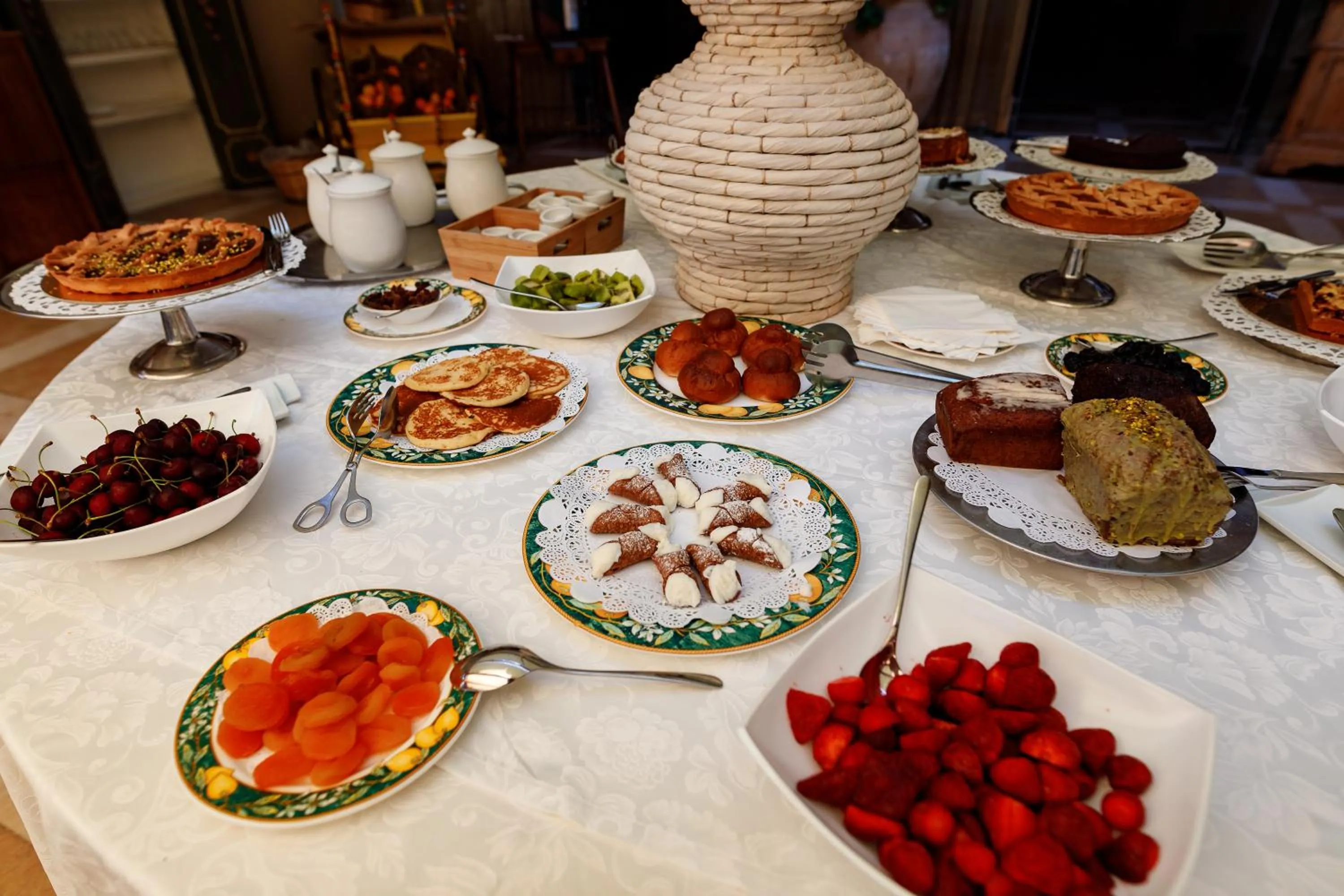 Breakfast in Alberi del Paradiso