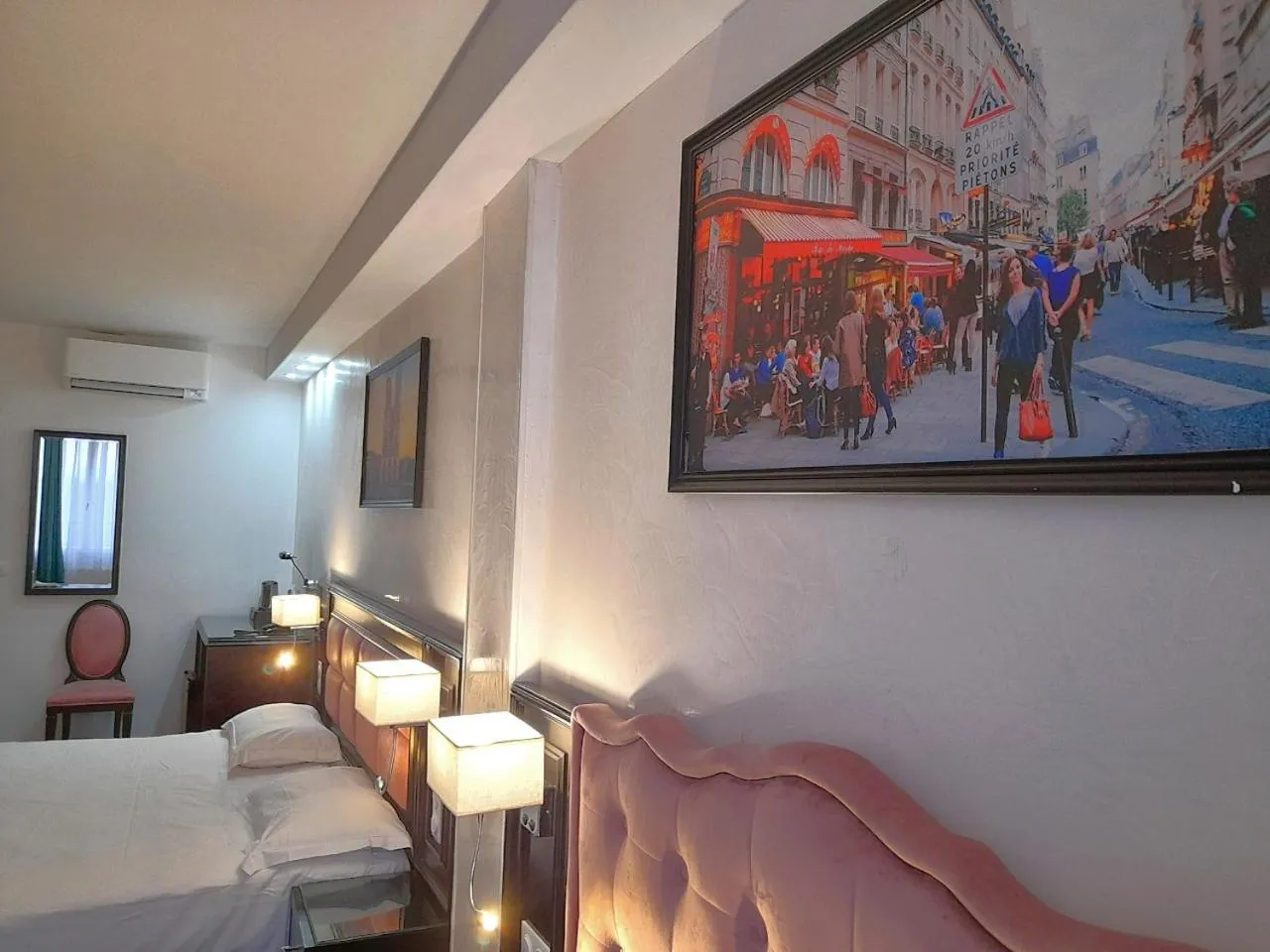 Photo of the whole room, Bed in HOTEL ROYAL Paris Ivry