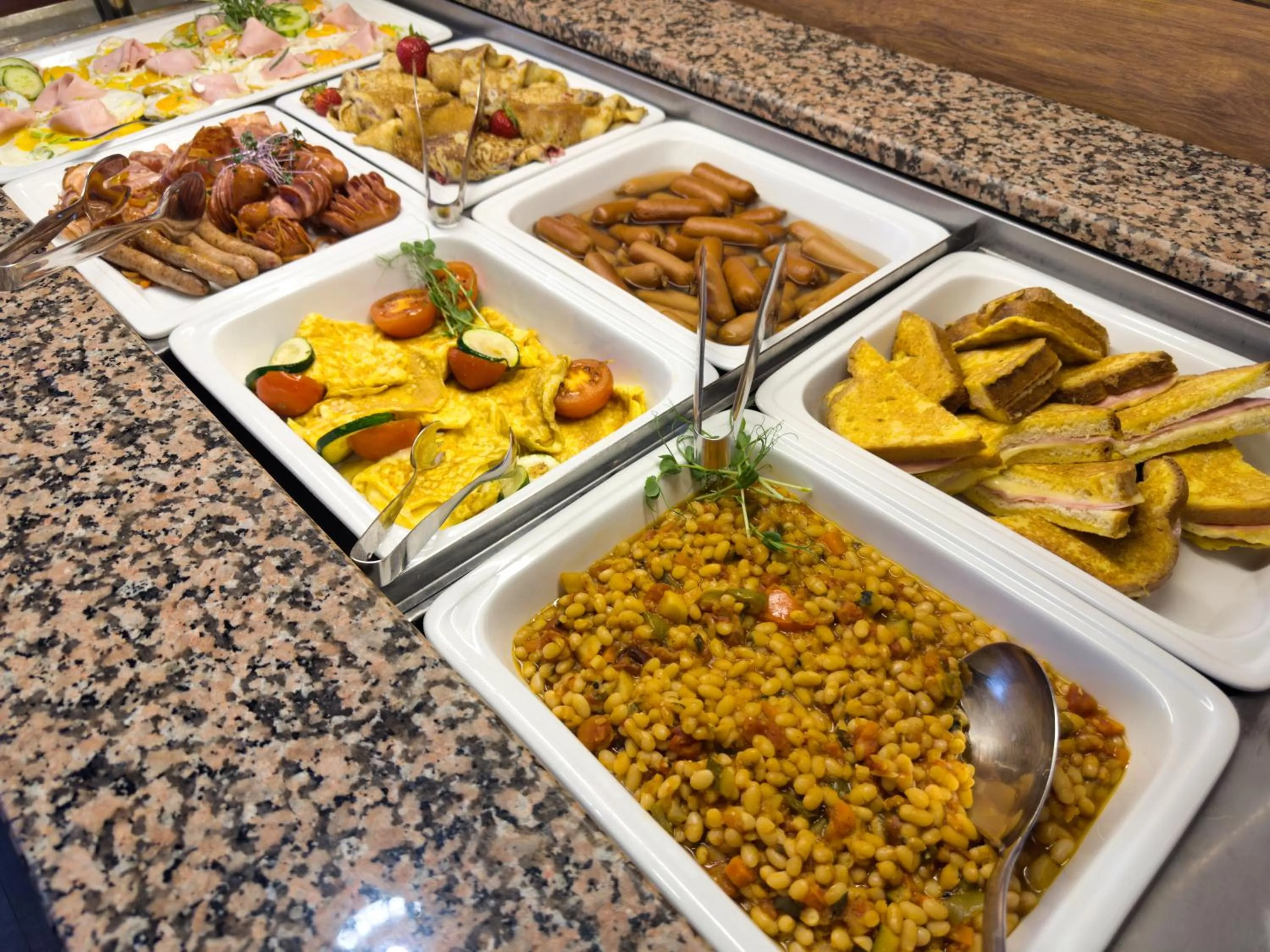 Breakfast in Olympland Hotel