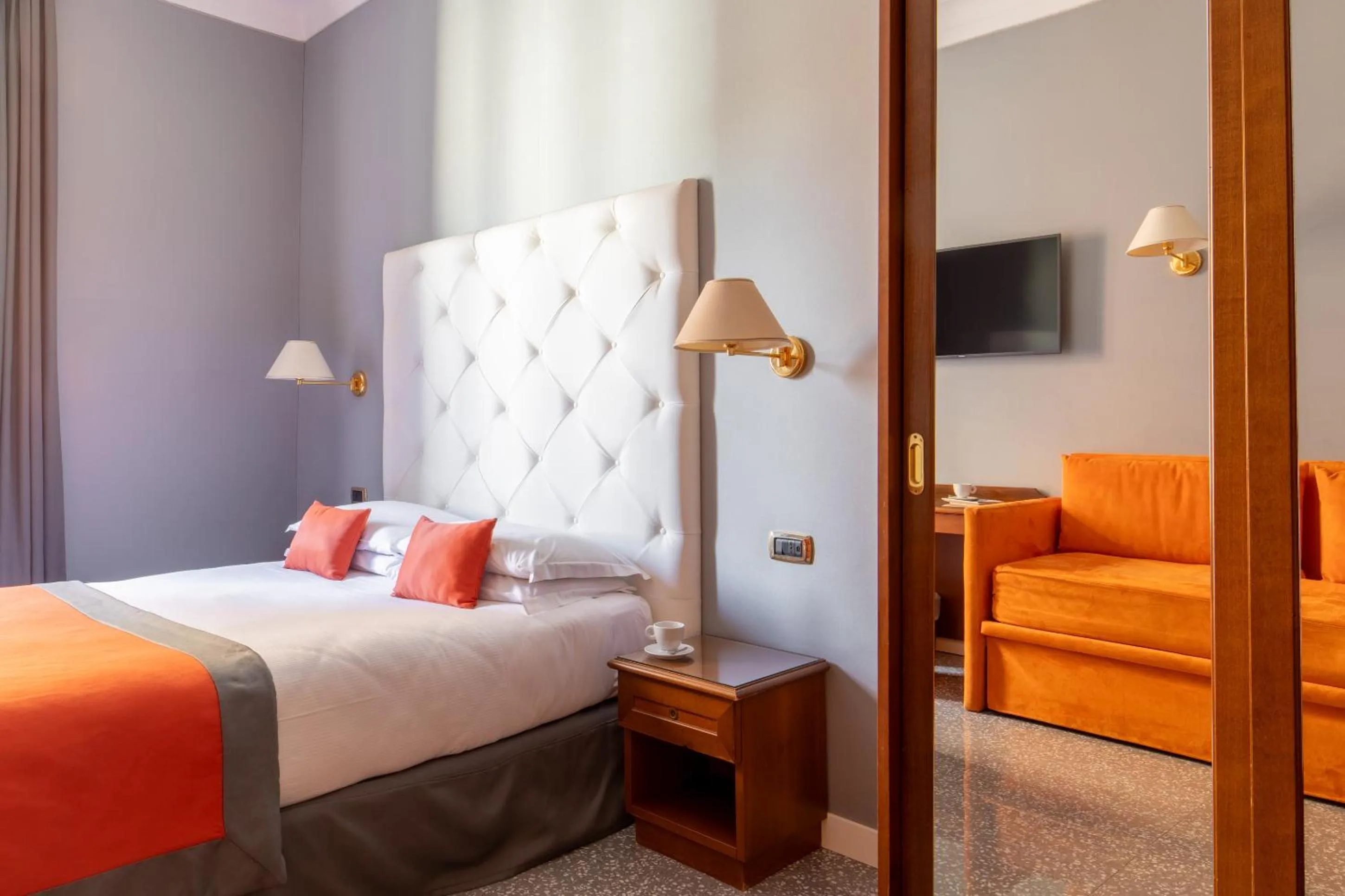 Bed in Hotel Montecarlo