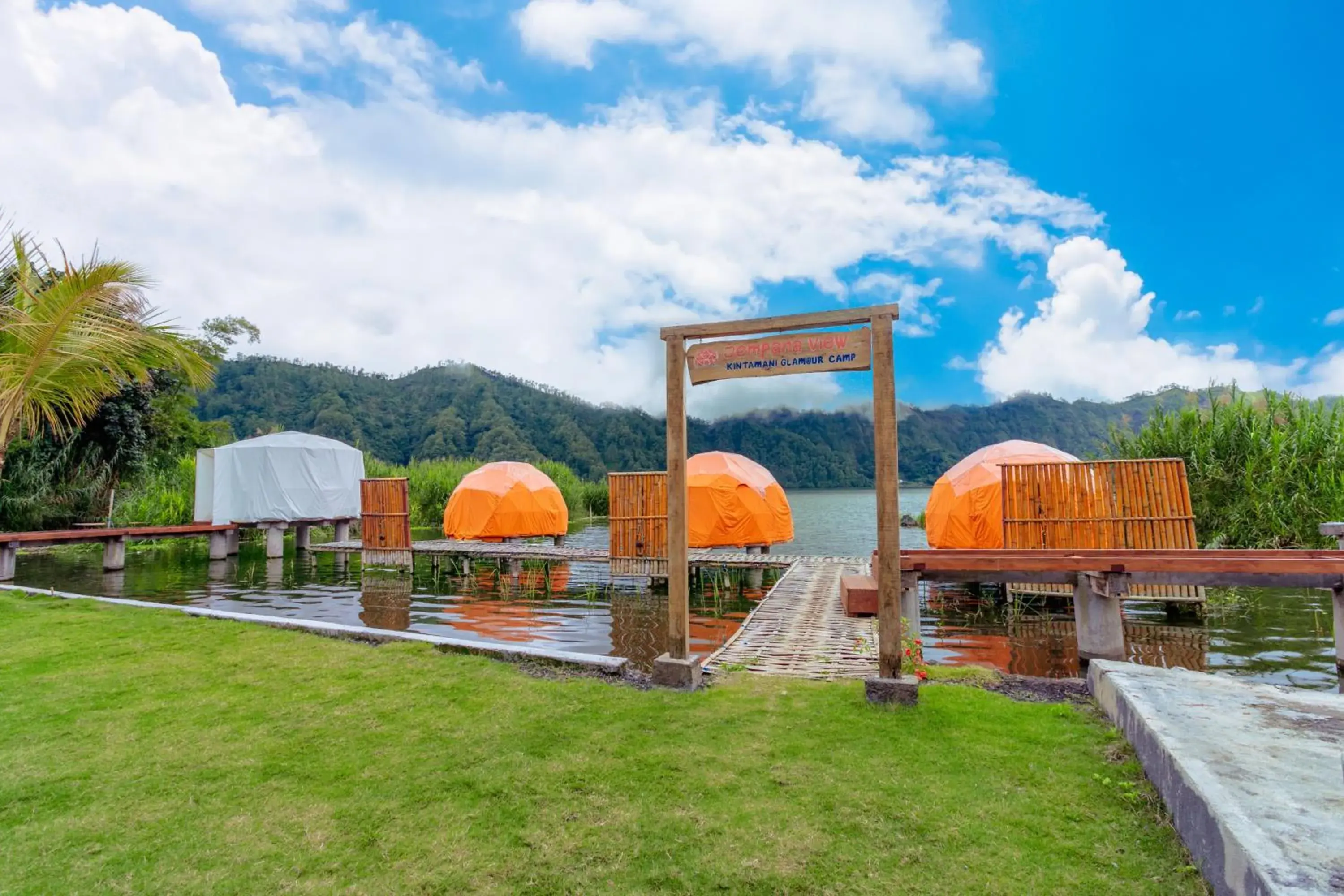 Property building in Jempana View Property building in Jempana View