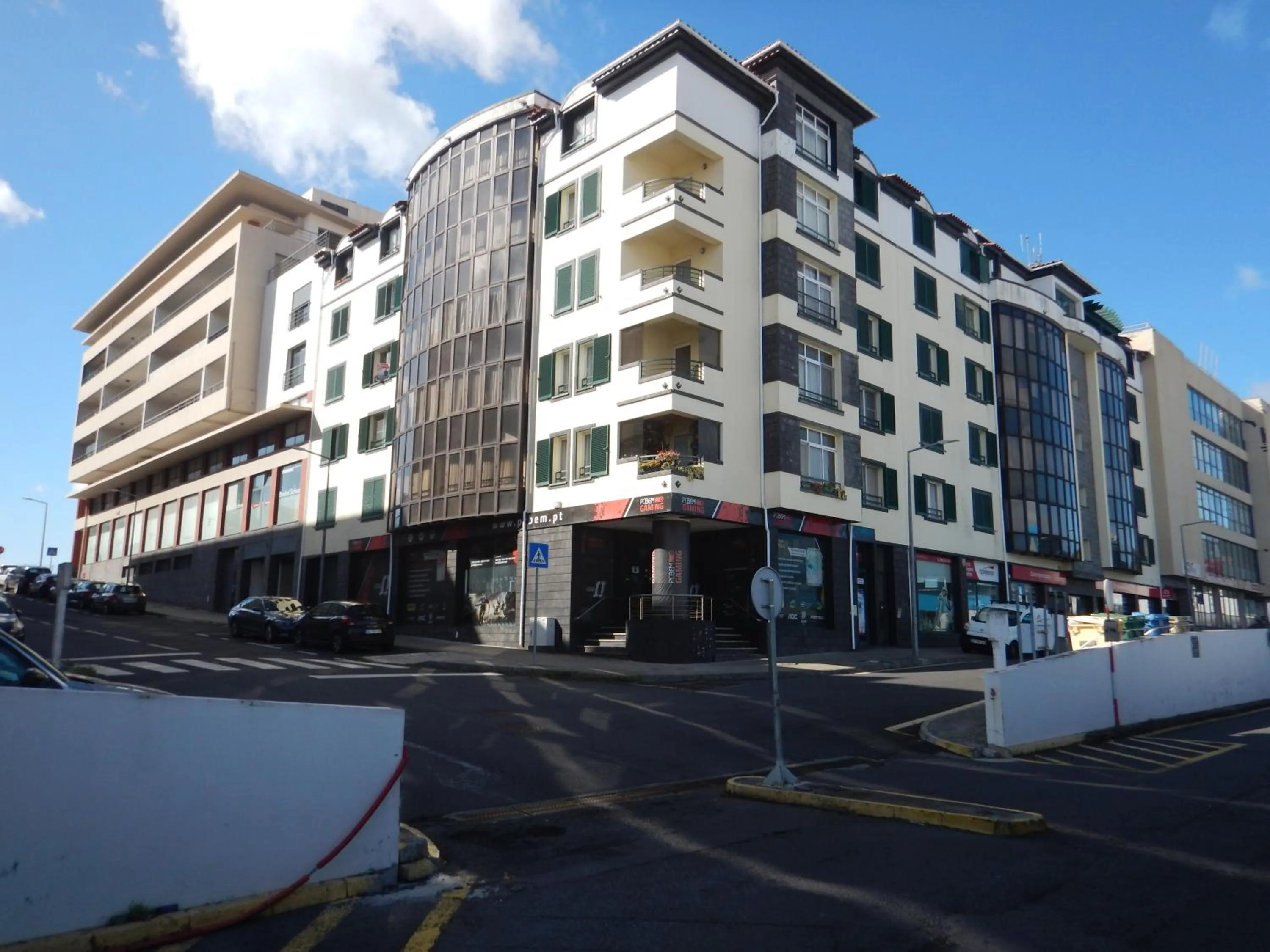 Property building in Azores Apartment