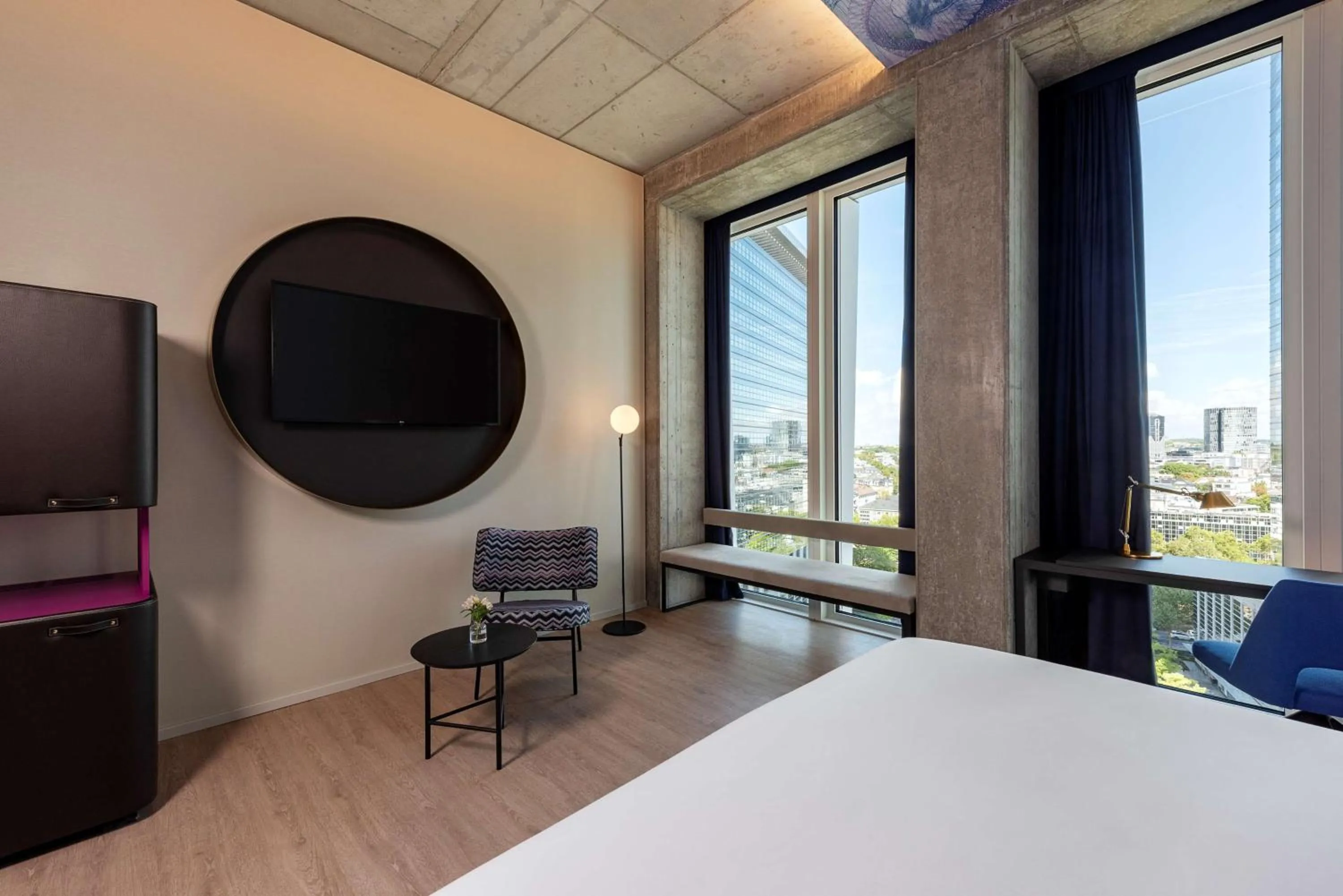 Bedroom, Bed in nhow Frankfurt