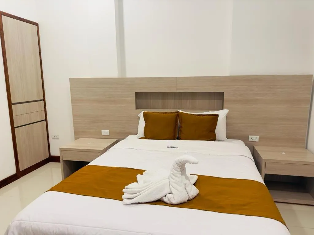 Bed in Hotel Overland