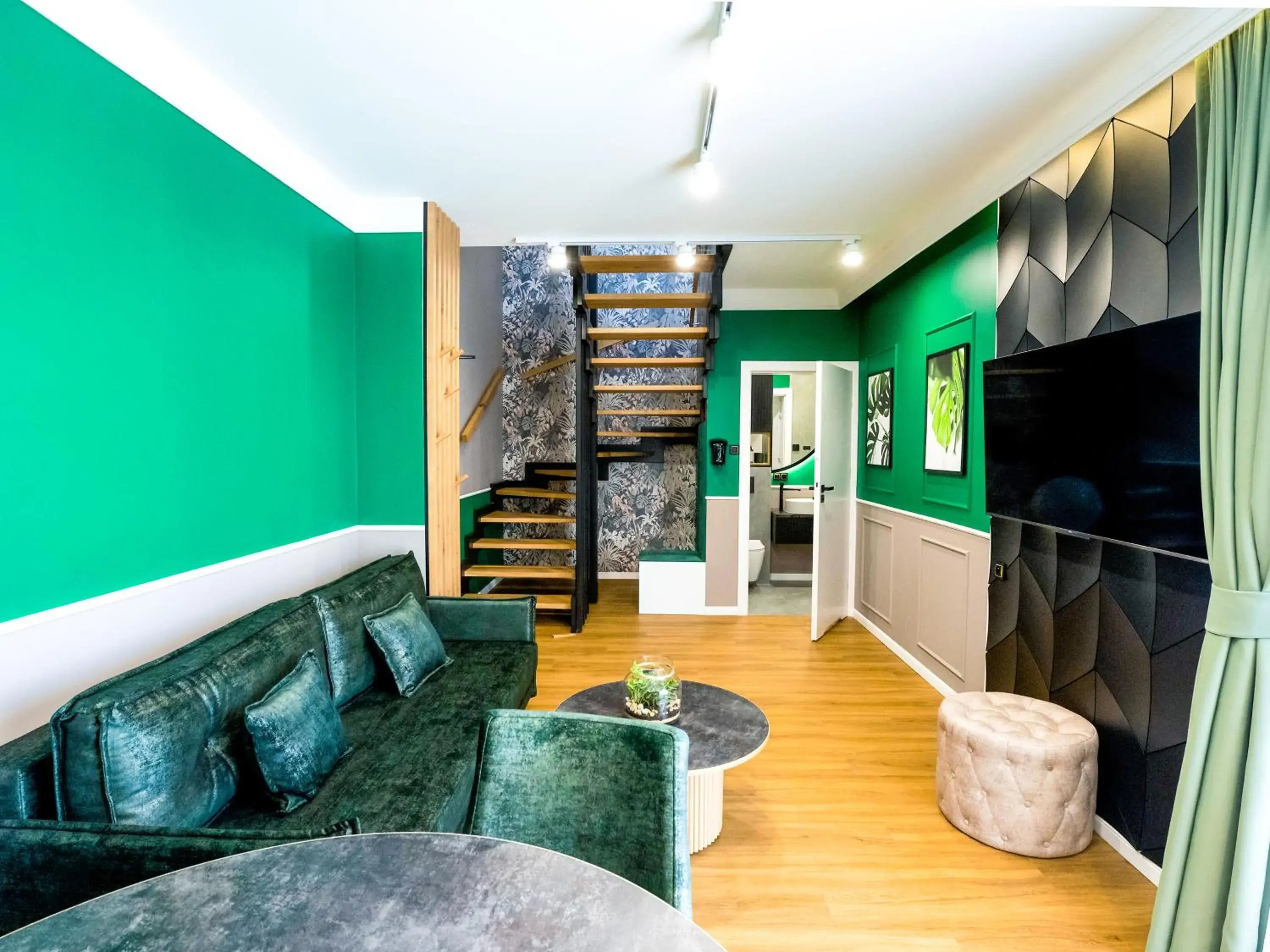 Duplex Apartment in Aparthotel Green Concrete Duplex Apartment in Aparthotel Green Concrete