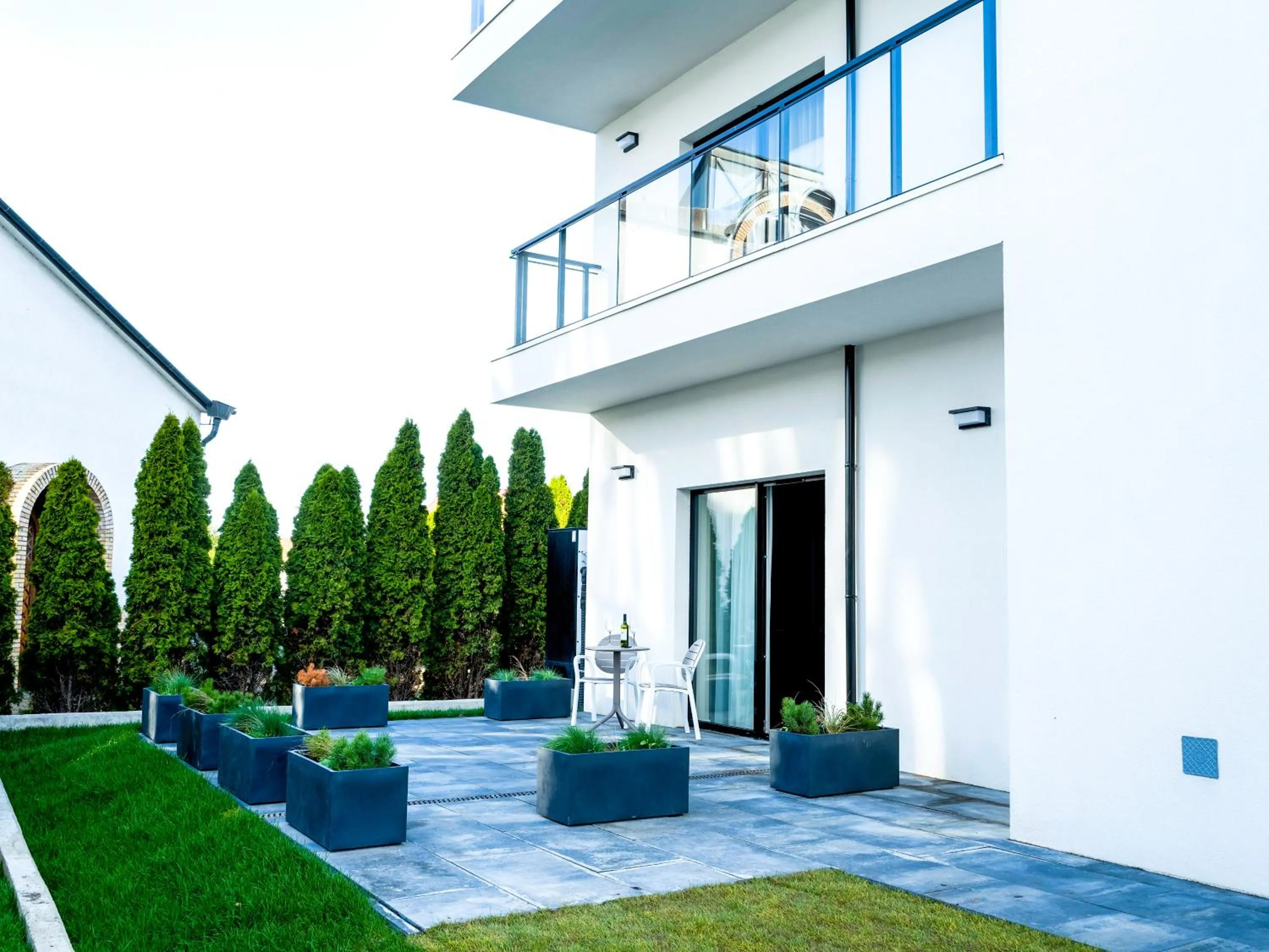 Property building in Aparthotel Green Concrete - ekologiczne apartamenty premium ze strefą Wellness