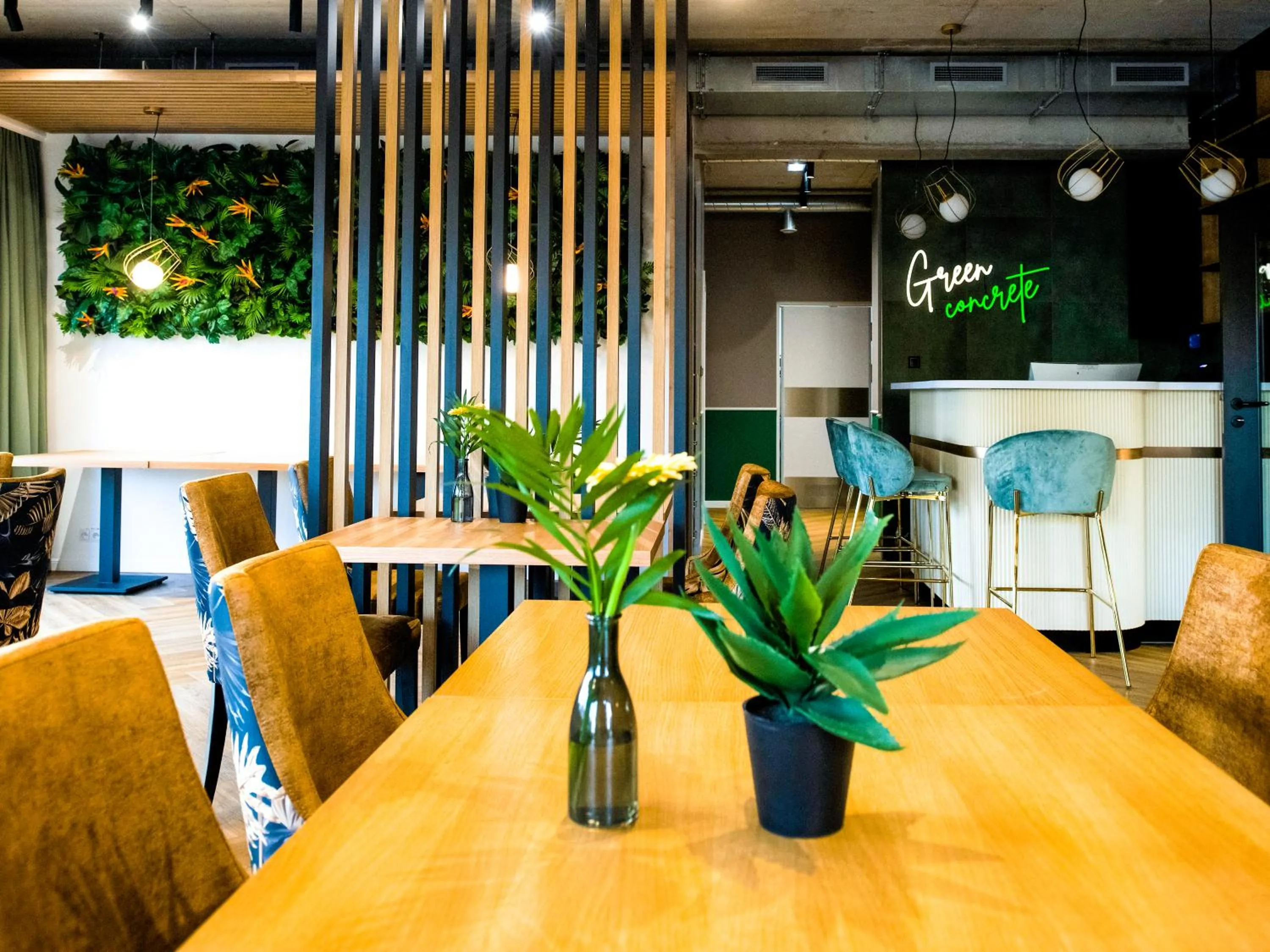 Seating area in Aparthotel Green Concrete - ekologiczne apartamenty premium ze strefą Wellness