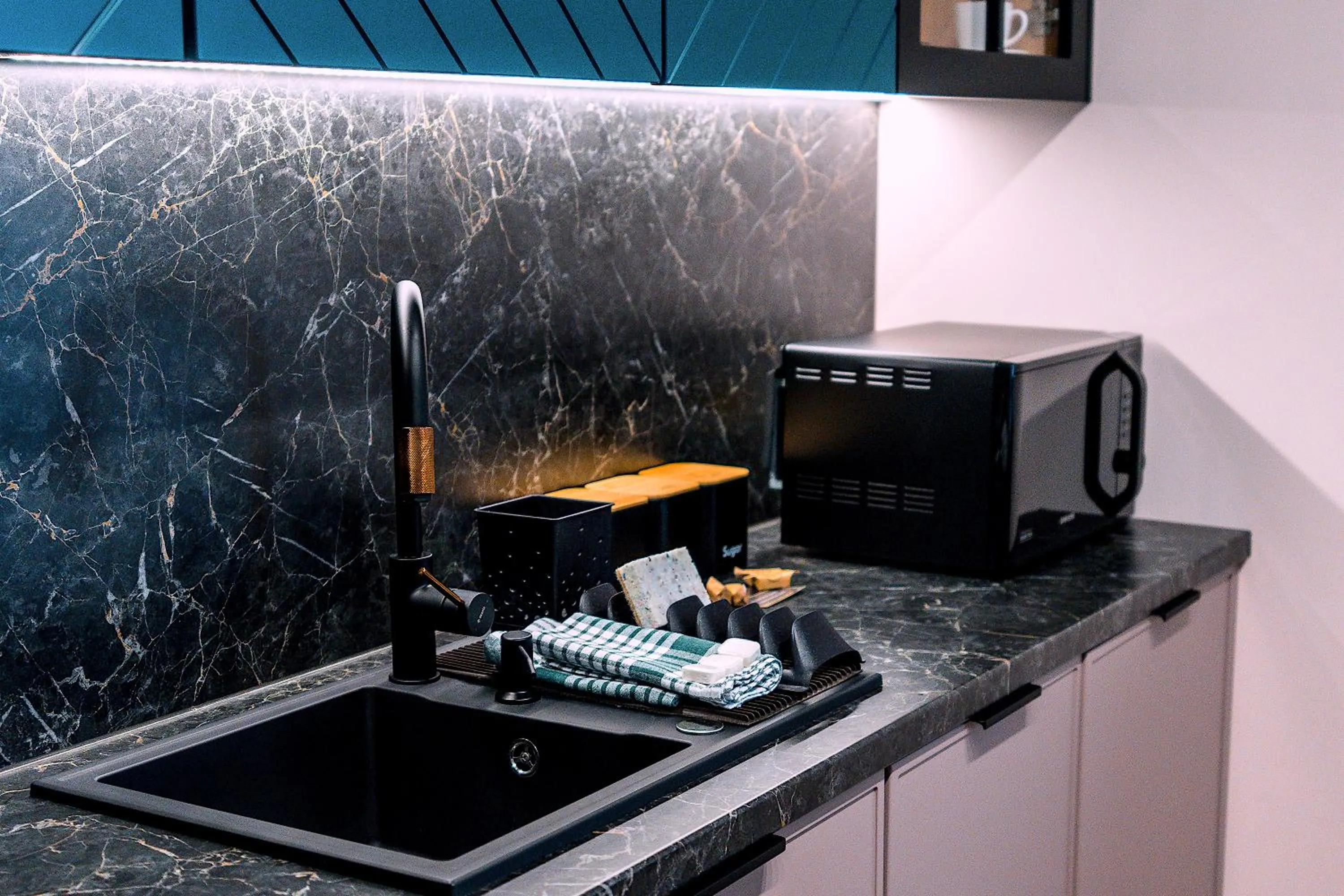 Coffee/tea facilities in Aparthotel Green Concrete