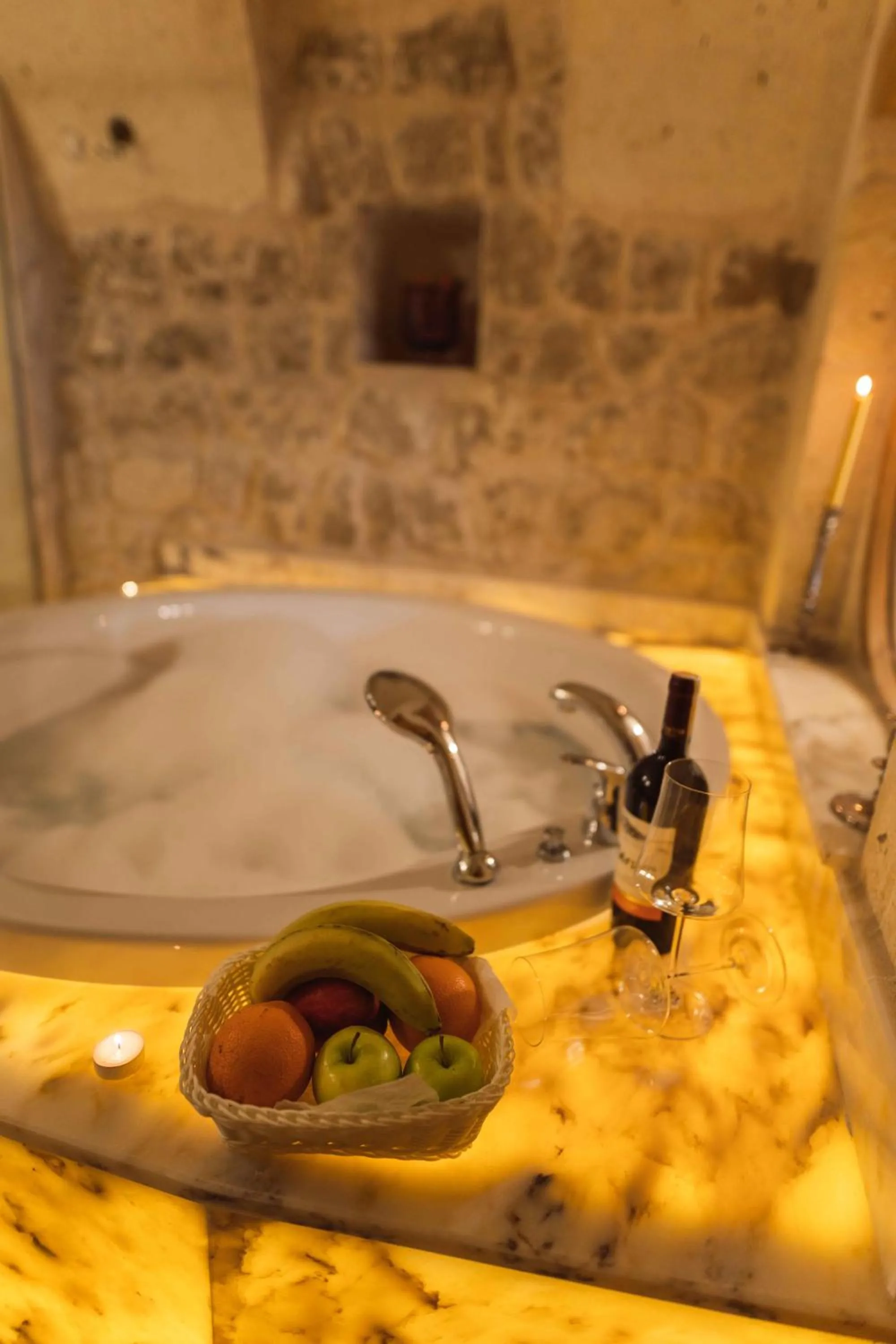 Bathroom in Solo Cave Suites