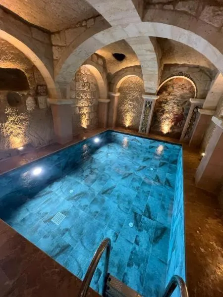 Pool view in Solo Cave Suites