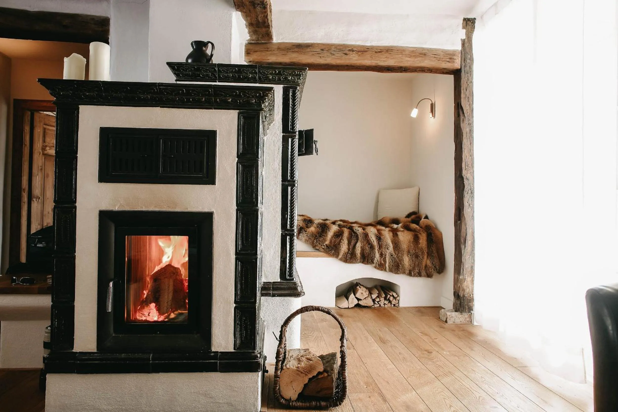 Living room, Bed in Naturhotel Die Maise