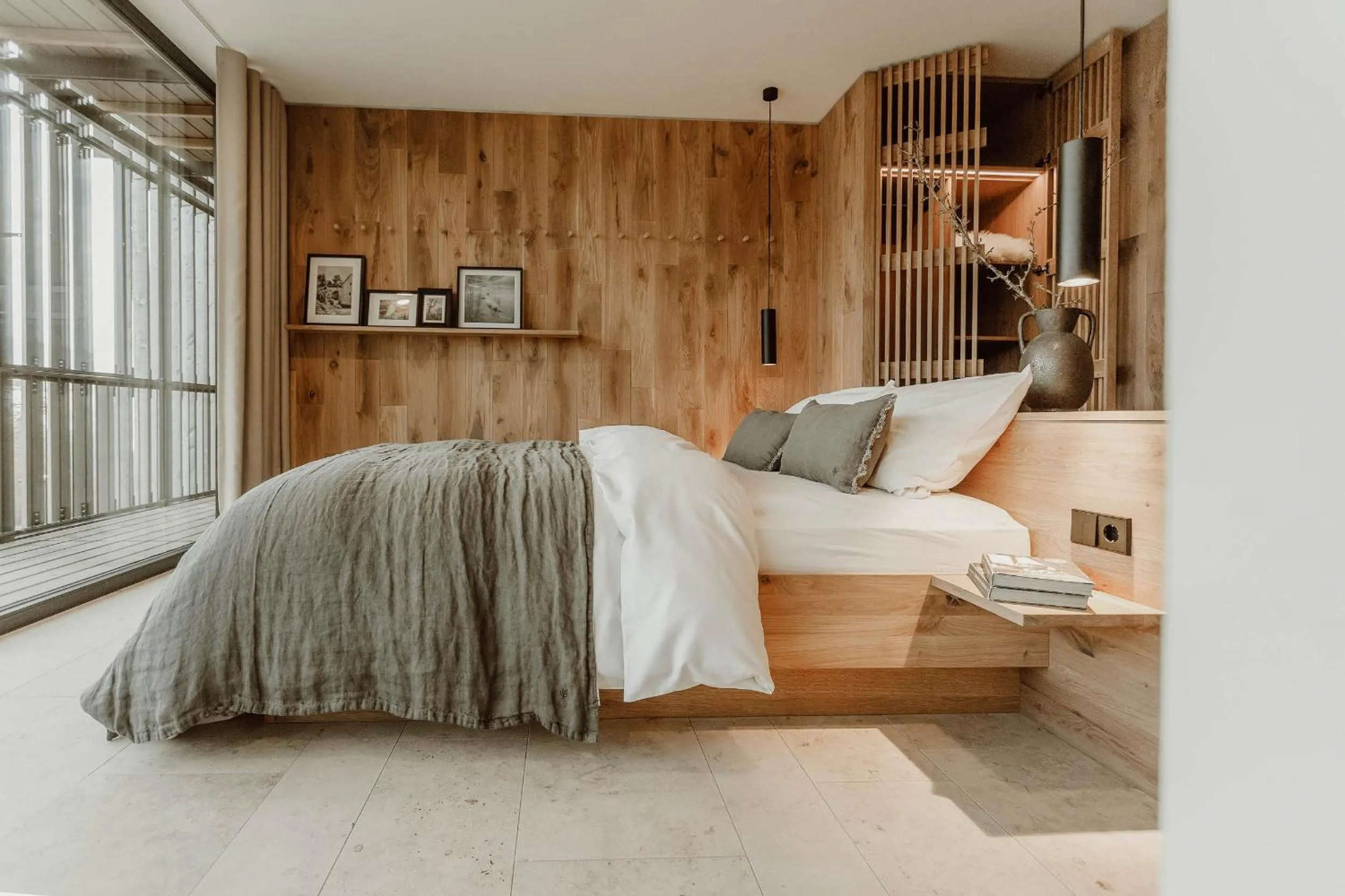 Bed in Naturhotel Die Maise