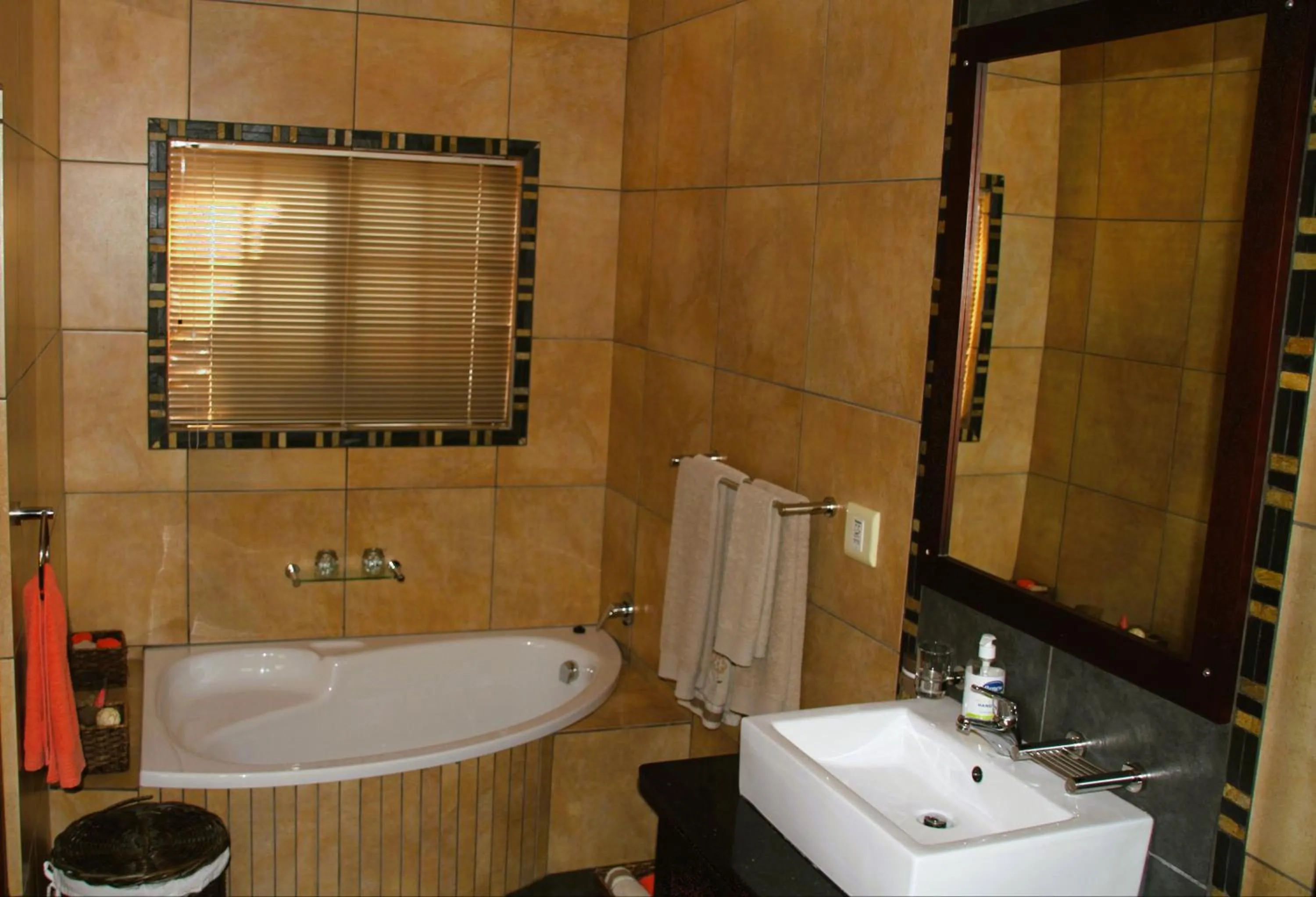 Bathroom in White River Country Estate Self Catering Apartment